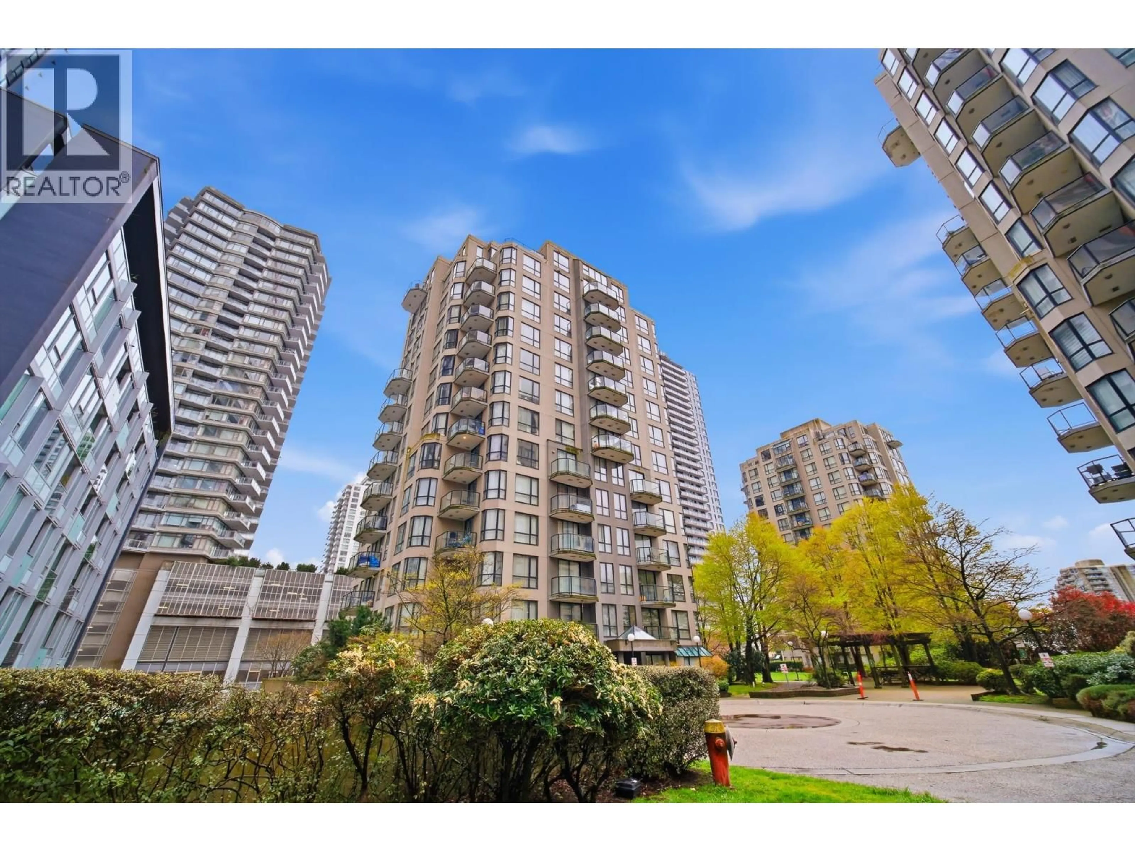 Patio, unknown for 603 - 828 AGNES STREET, New Westminster British Columbia V3M1H5