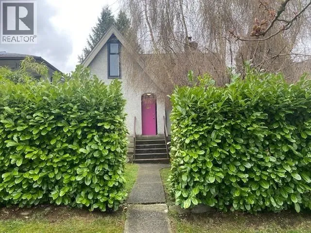 2520 24 AVENUE, Vancouver 2