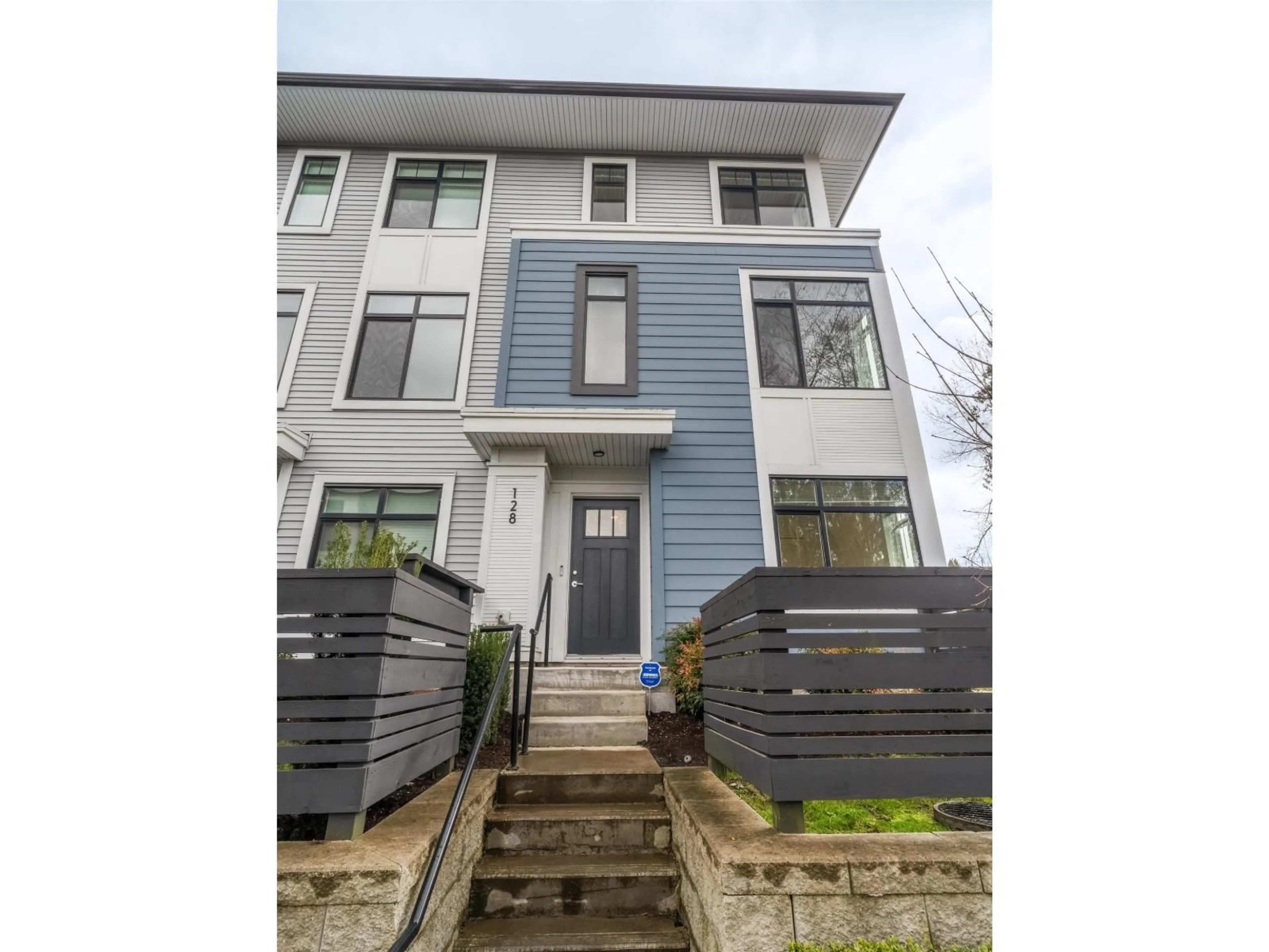 Home with vinyl exterior material, street for 128 - 15235 SITKA DRIVE, Surrey British Columbia V3S0A9