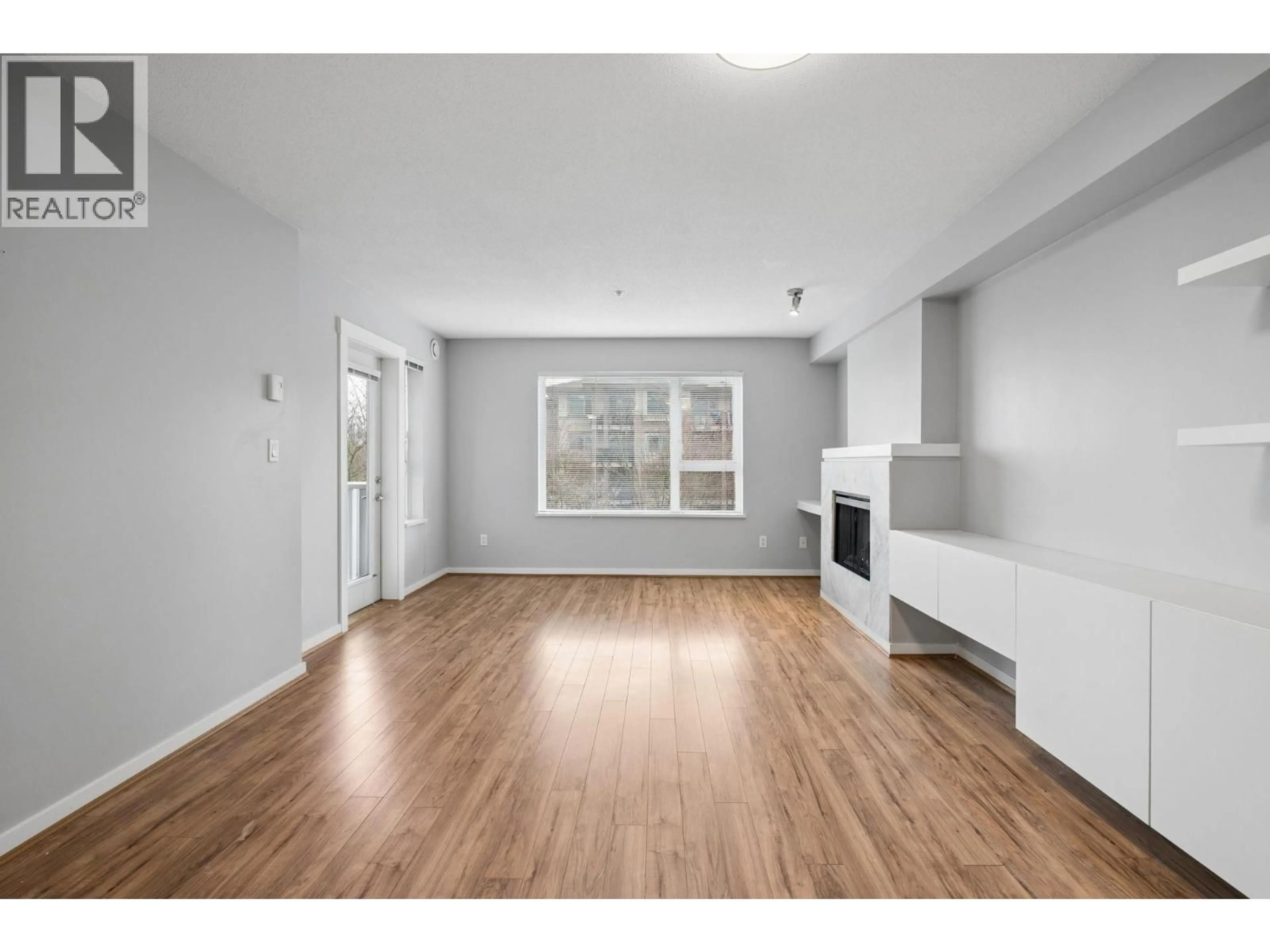 A pic of a room for 214 - 4783 DAWSON STREET, Burnaby British Columbia V5C0A8