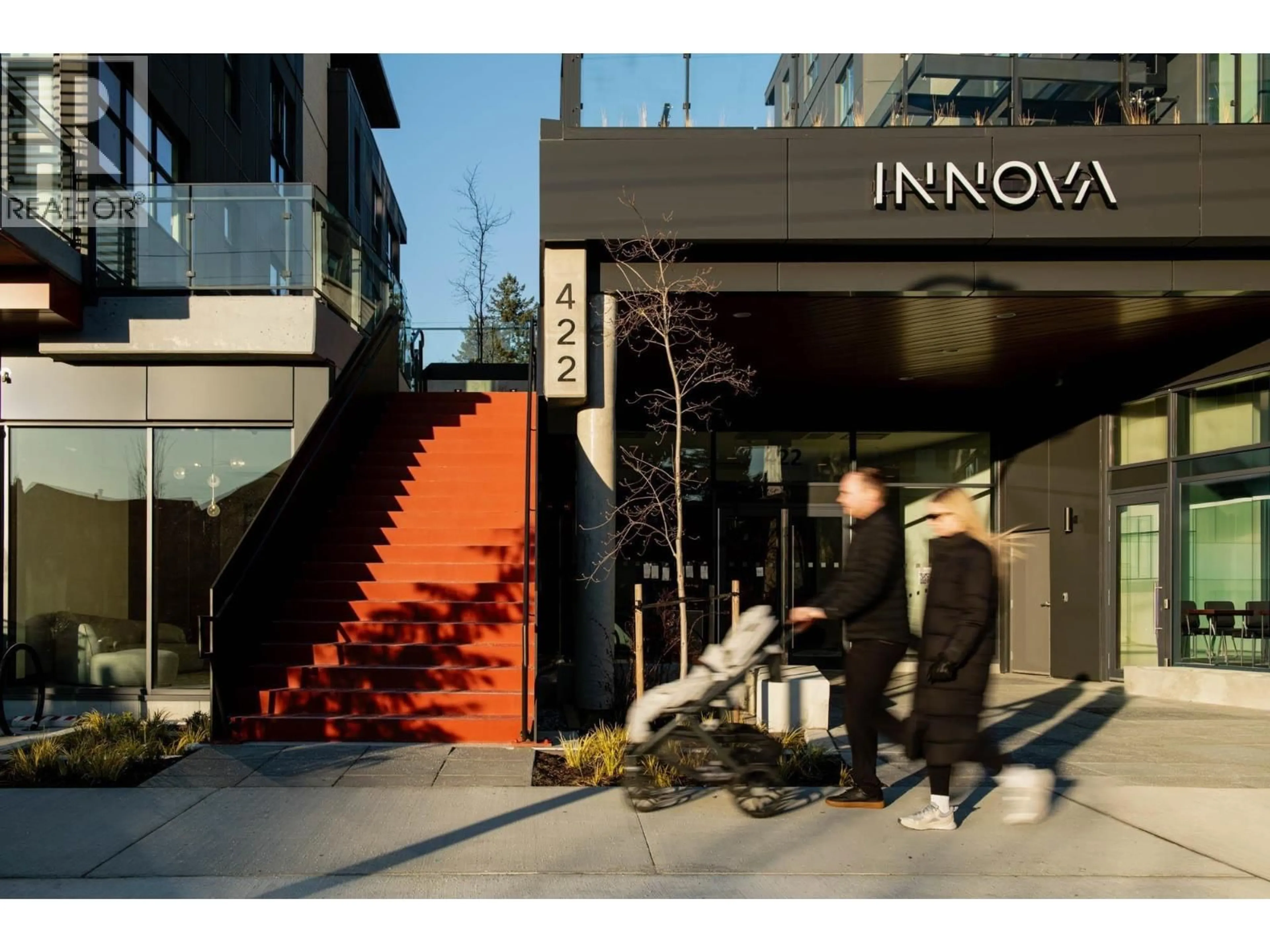 Indoor foyer for 519 - 422 3RD STREET, North Vancouver British Columbia V7L0K1