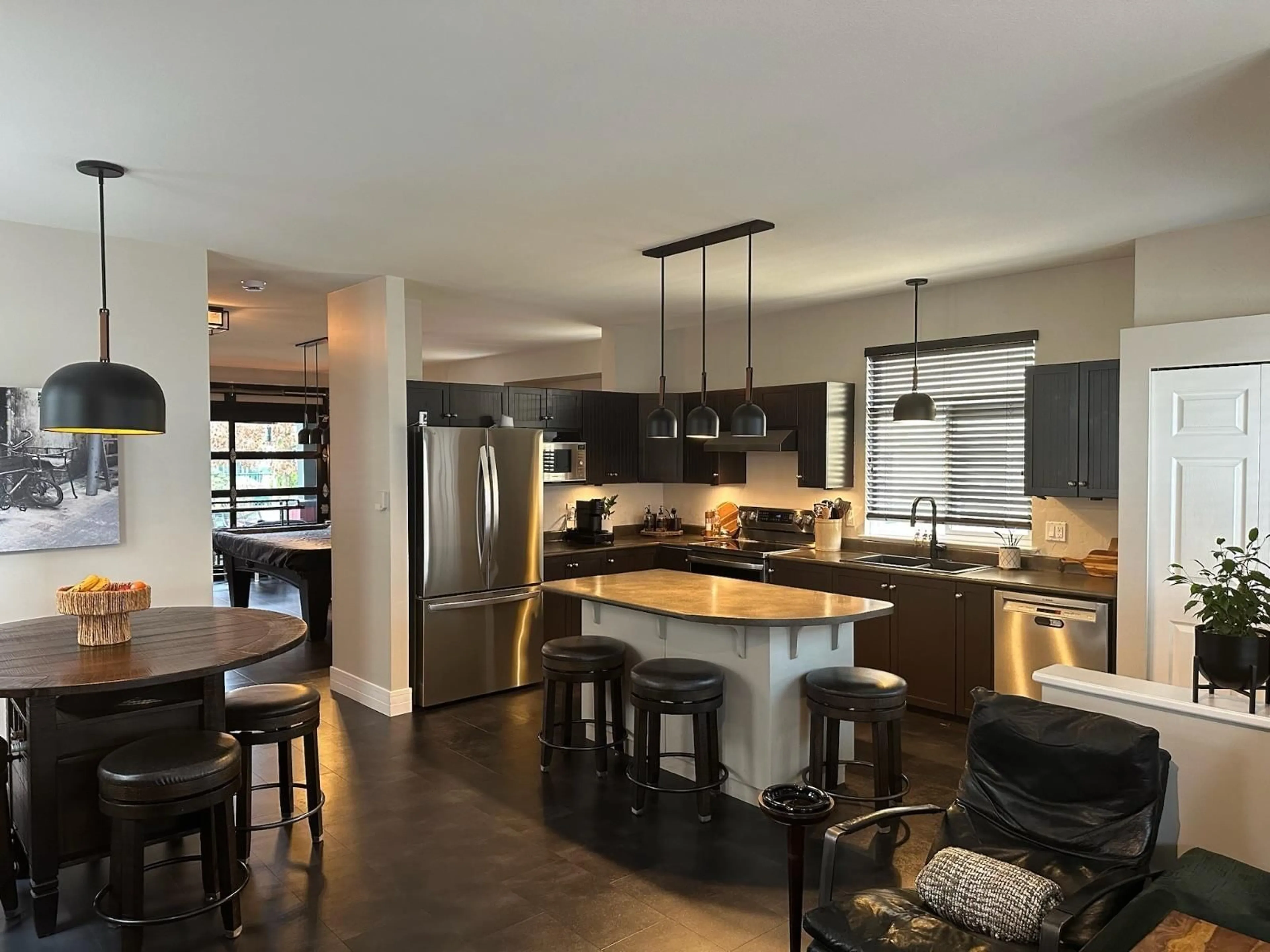 Open concept kitchen, unknown for 6676 185 STREET, Surrey British Columbia V3S9B1