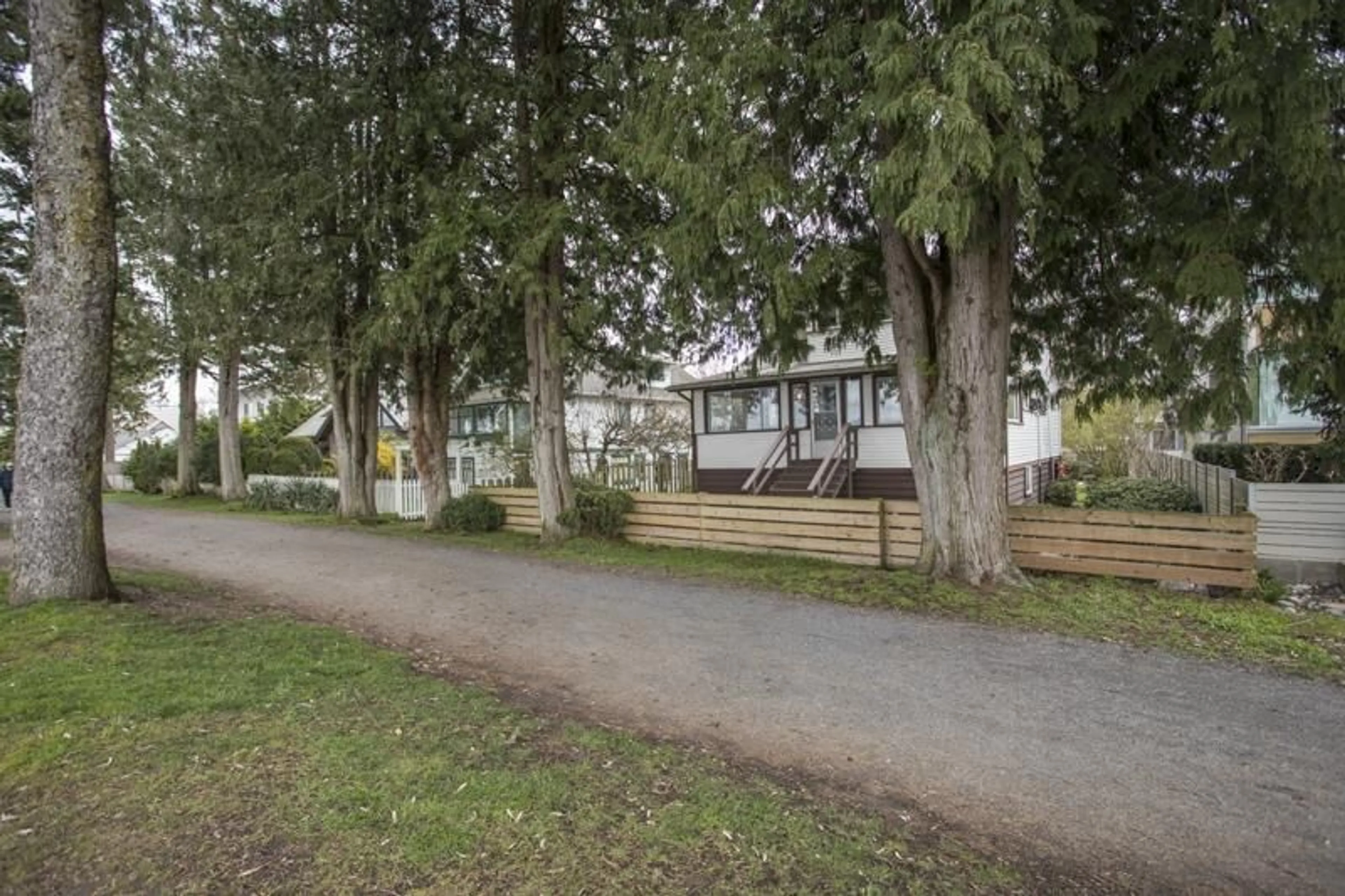 Unknown for 3038 O'HARA LANE, Surrey British Columbia V4A3G6