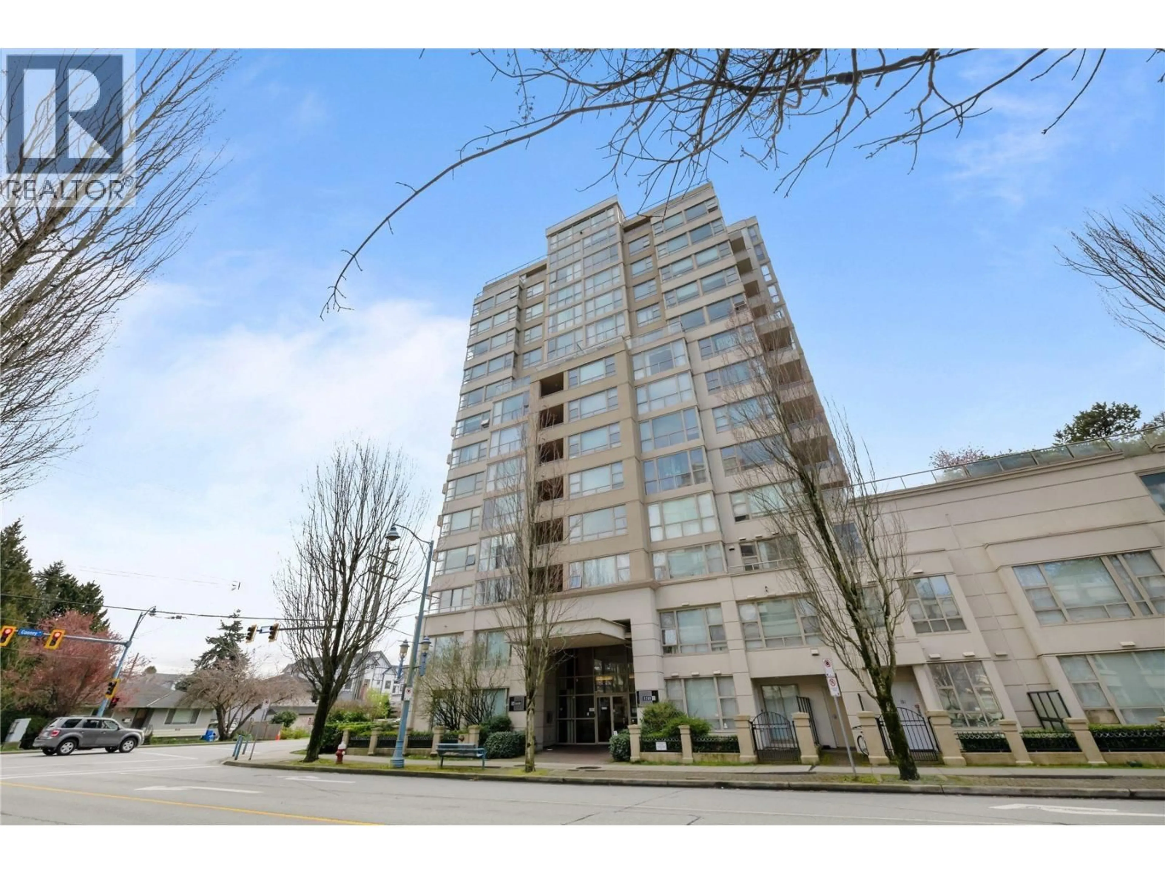 Indoor foyer for 1001 - 8288 SABA ROAD, Richmond British Columbia V6Y4C8