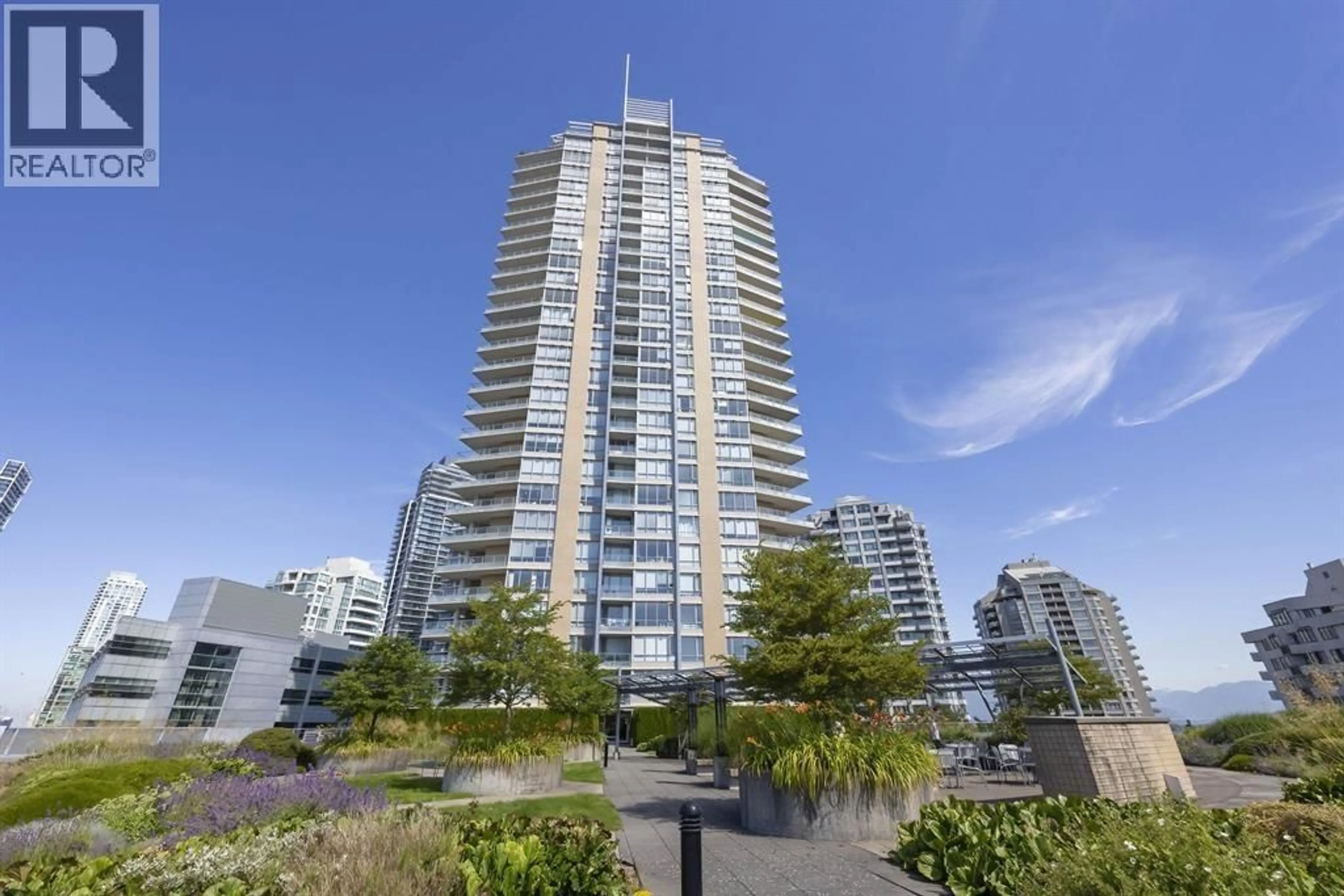 A pic from outside/outdoor area/front of a property/back of a property/a pic from drone, city buildings view from balcony for 803 - 4808 HAZEL STREET, Burnaby British Columbia V5H0A2