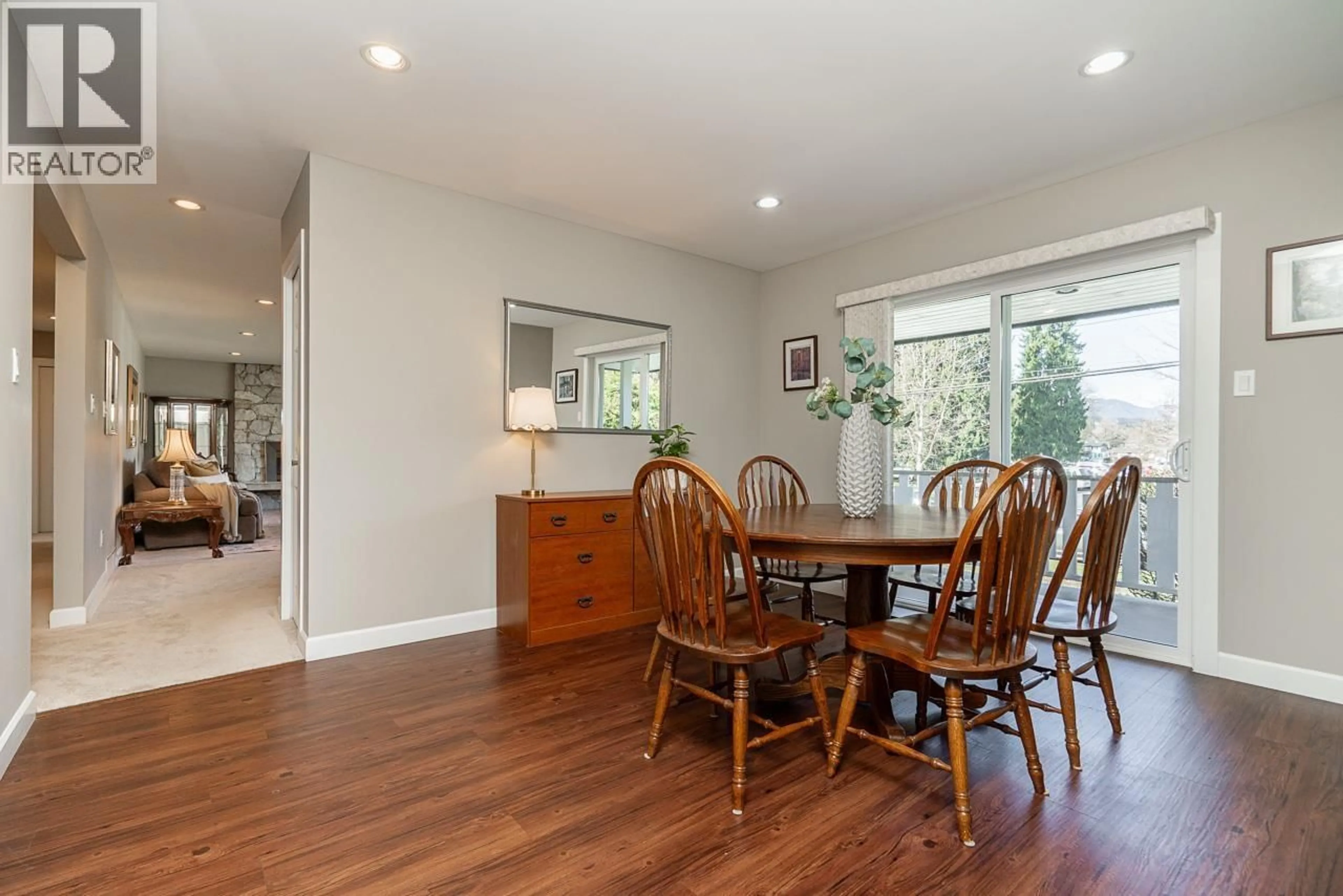 Dining room, wood/laminate floor for 1730 WESTMINSTER AVENUE, Port Coquitlam British Columbia V3B1E2