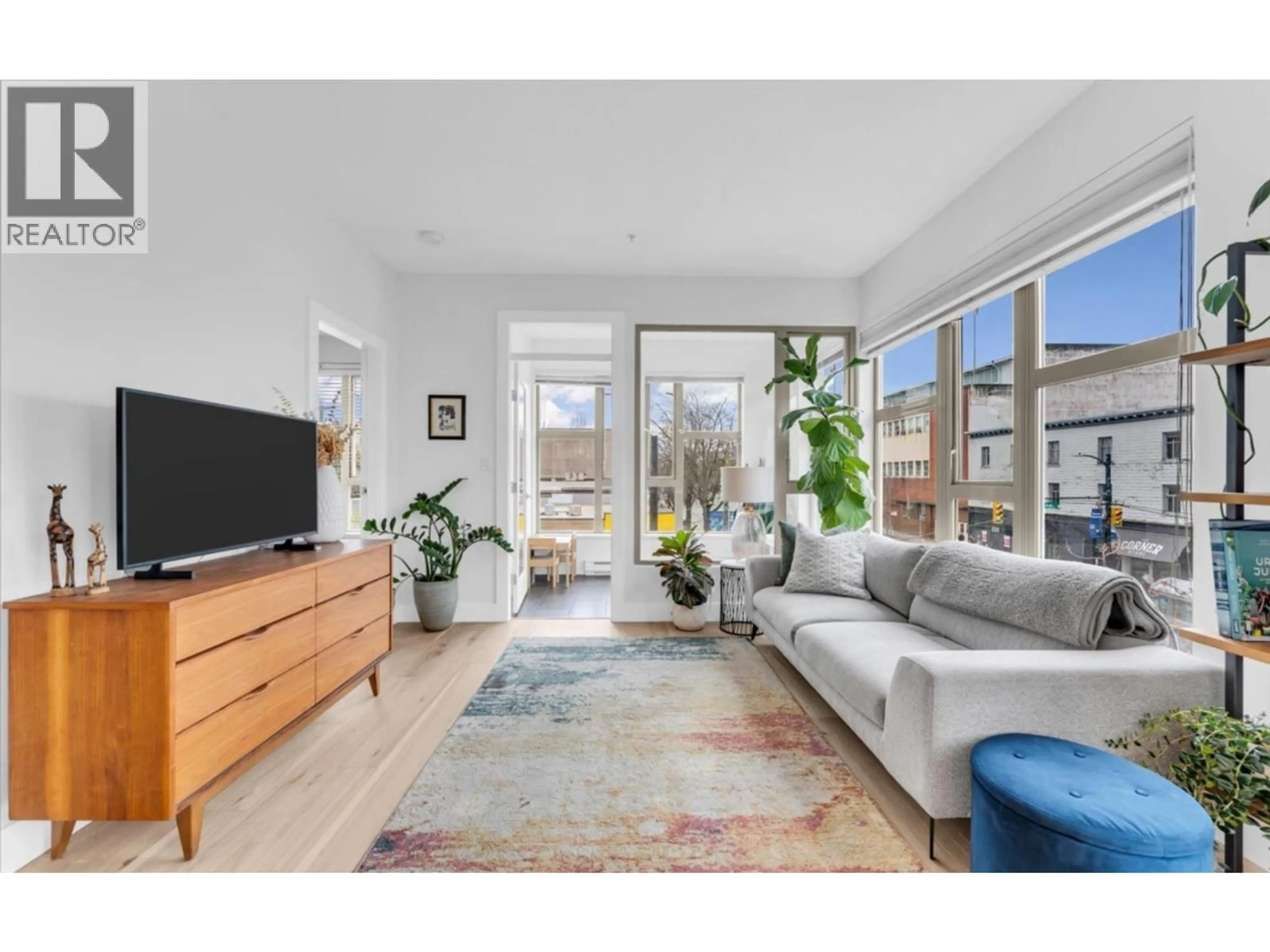 Living room with furniture, unknown for 304 - 205 10TH AVENUE, Vancouver British Columbia V5T4V6