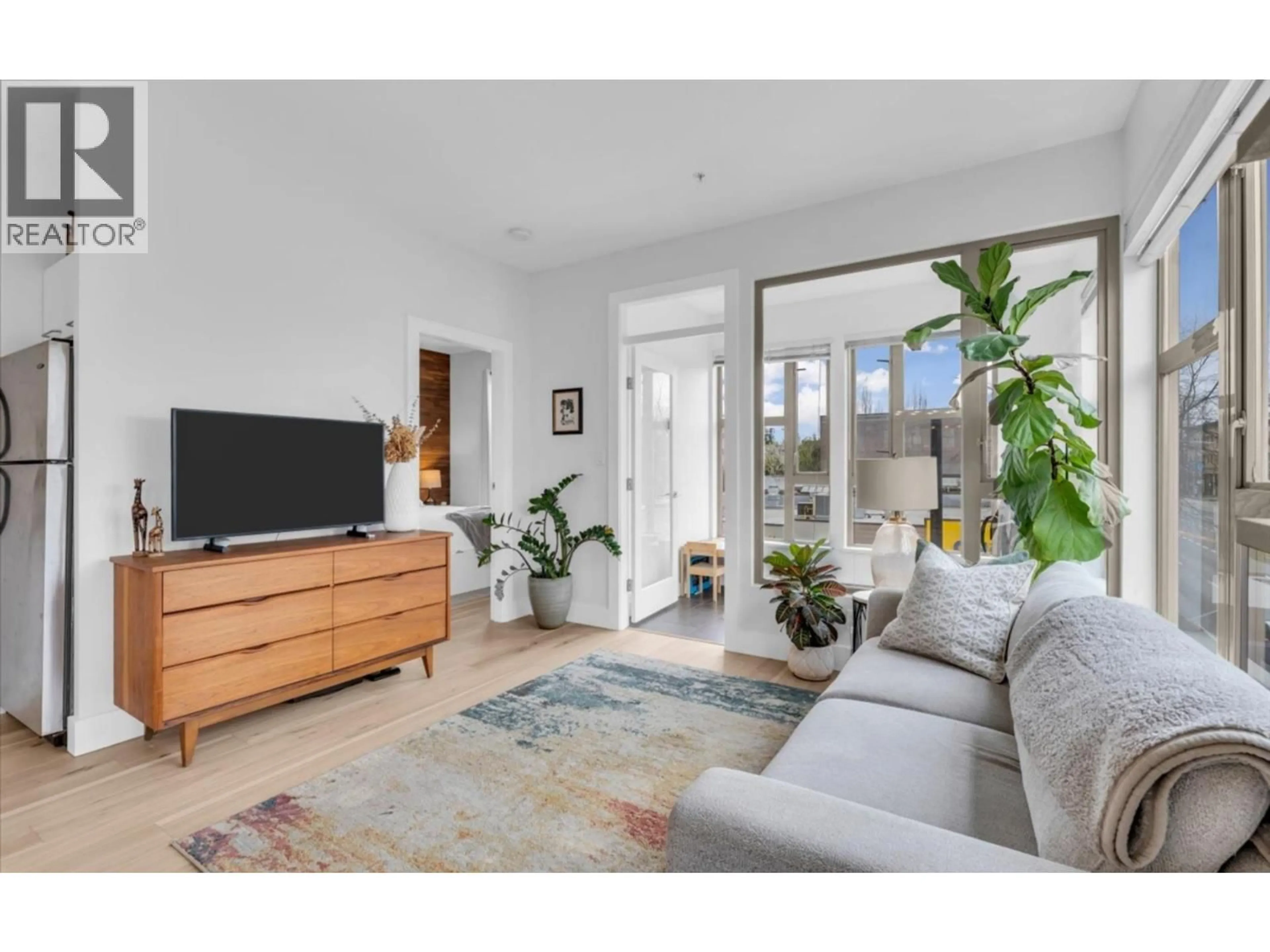 Living room with furniture, unknown for 304 - 205 10TH AVENUE, Vancouver British Columbia V5T4V6