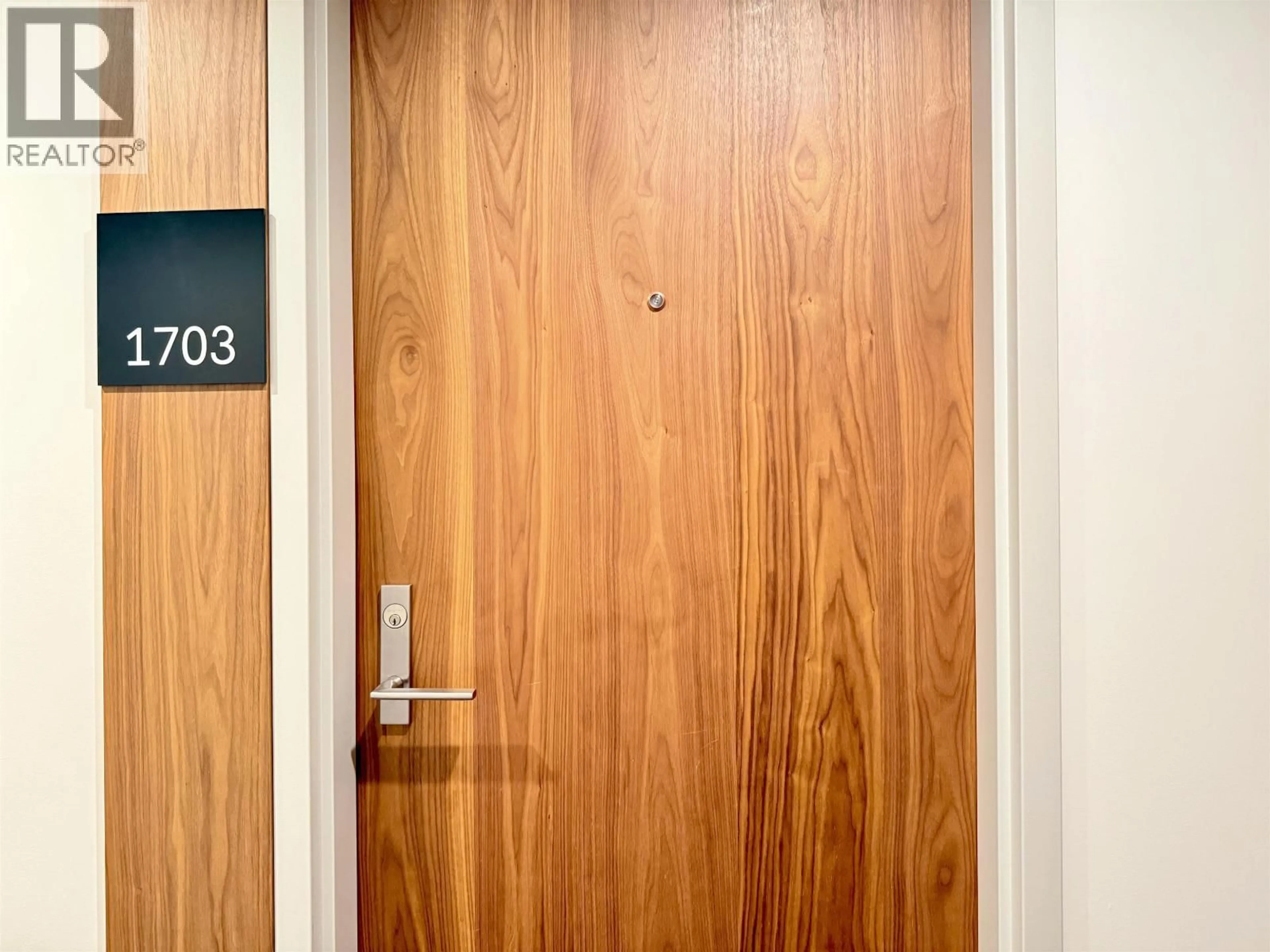 Unknown for 1703 - 6463 SILVER AVENUE, Burnaby British Columbia V5H0K4