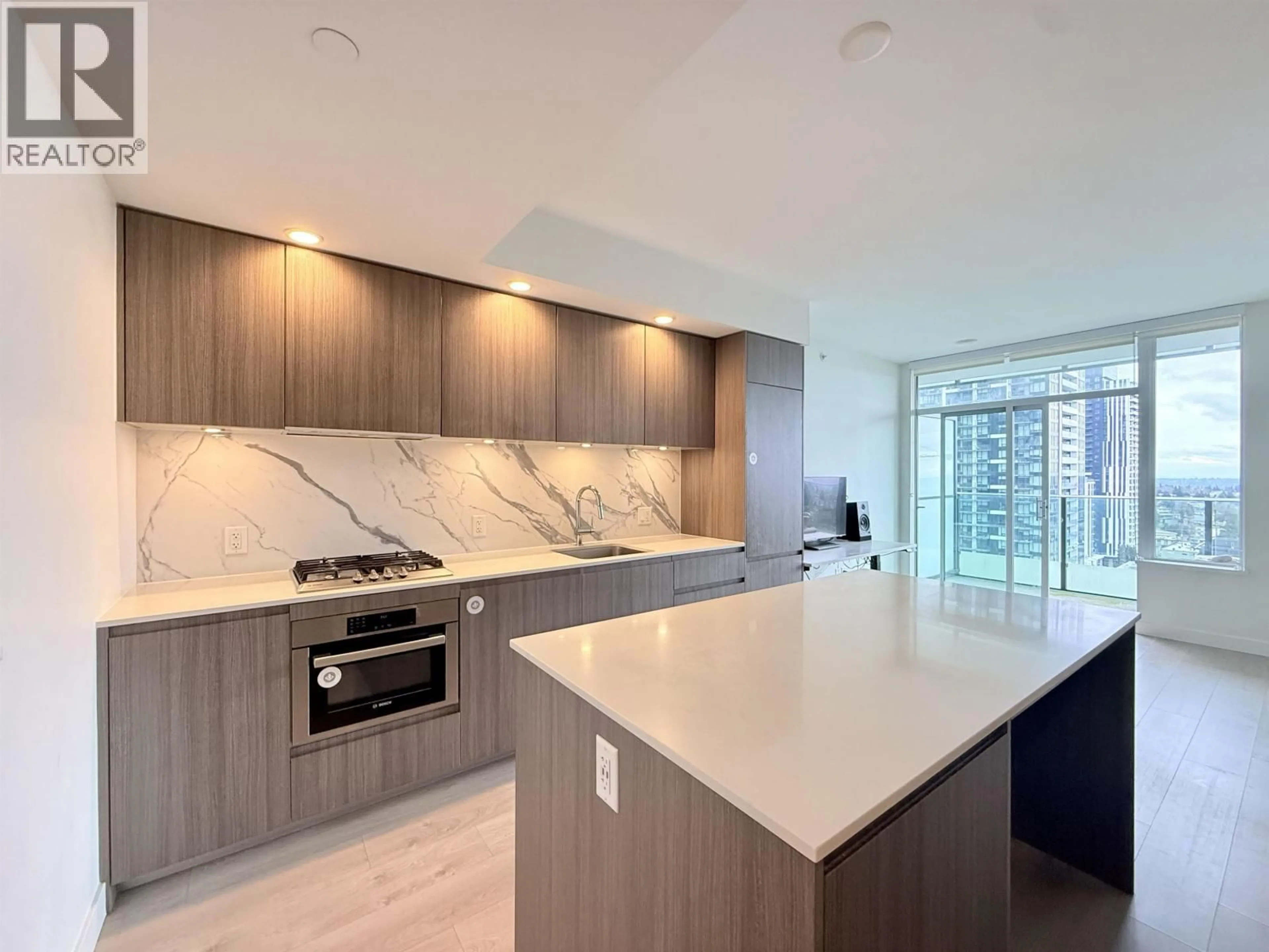 Unknown for 1703 - 6463 SILVER AVENUE, Burnaby British Columbia V5H0K4