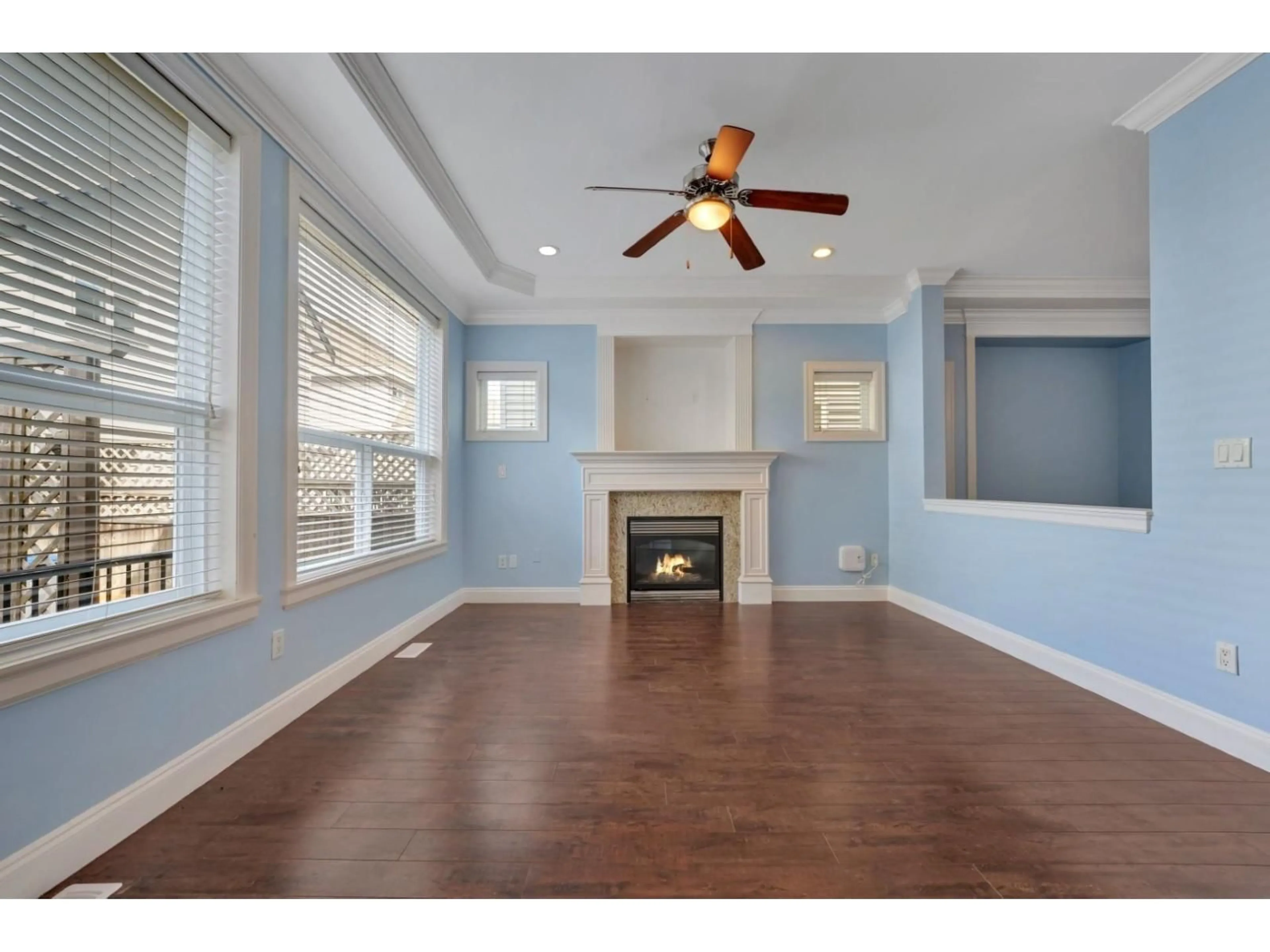 Unknown for 7071 195A STREET, Surrey British Columbia V4N5Z6