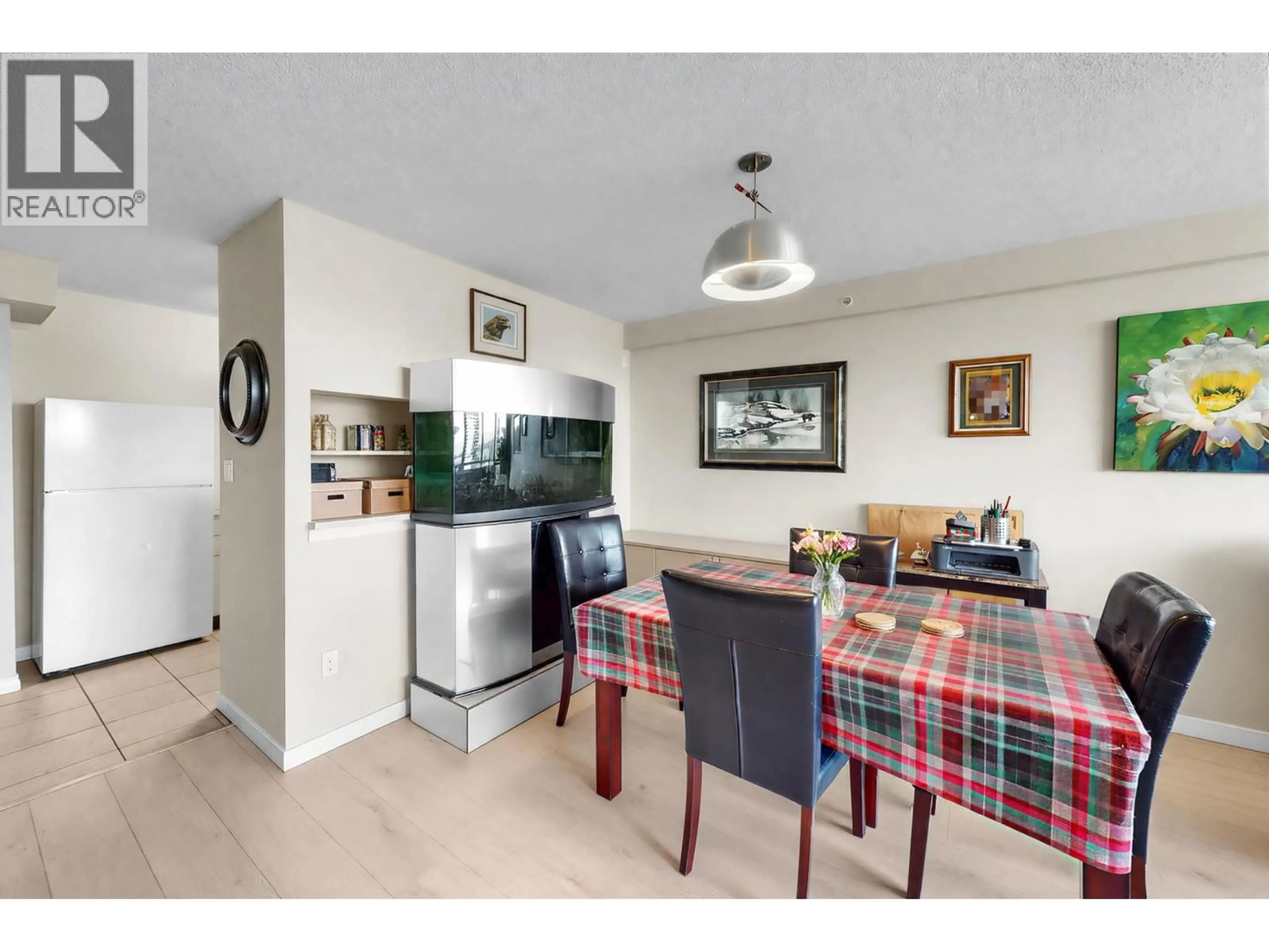 Standard kitchen, unknown for 1602 - 1148 HEFFLEY CRESCENT, Coquitlam British Columbia V3B8A6
