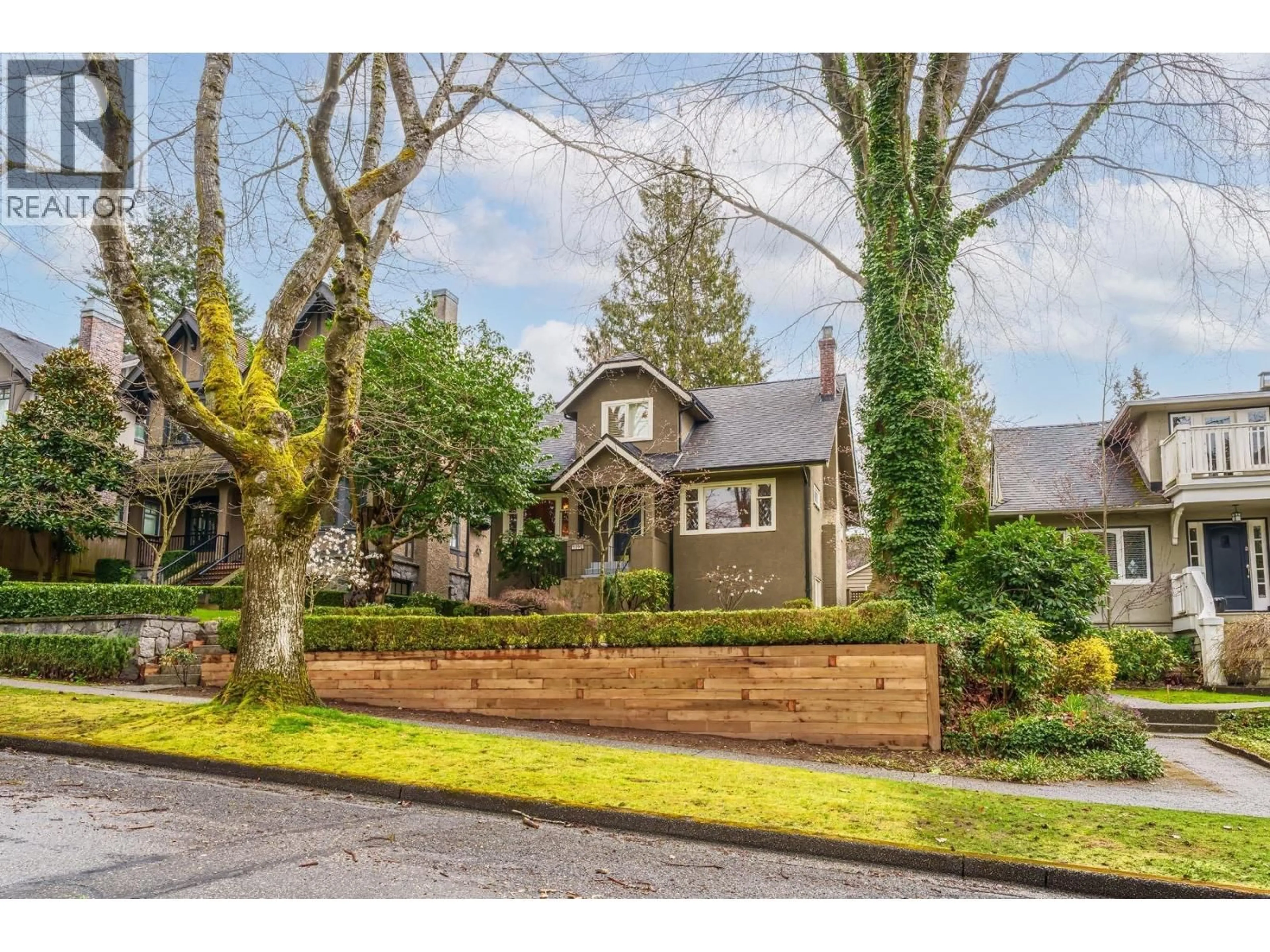 Unknown for 5790 ALMA STREET, Vancouver British Columbia V6N1Y4