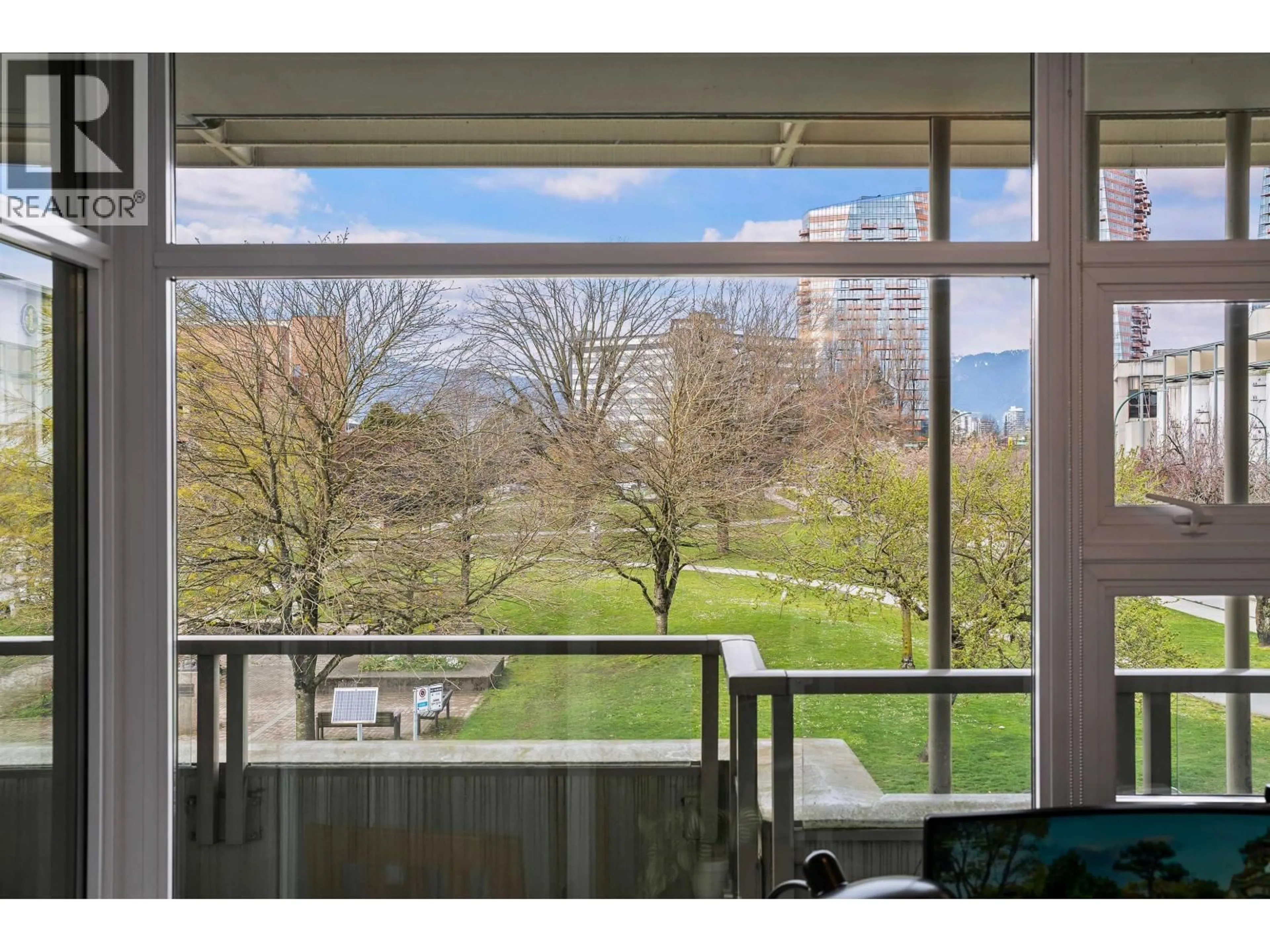 Unknown for 205 - 1808 1ST AVENUE, Vancouver British Columbia V6J0B3