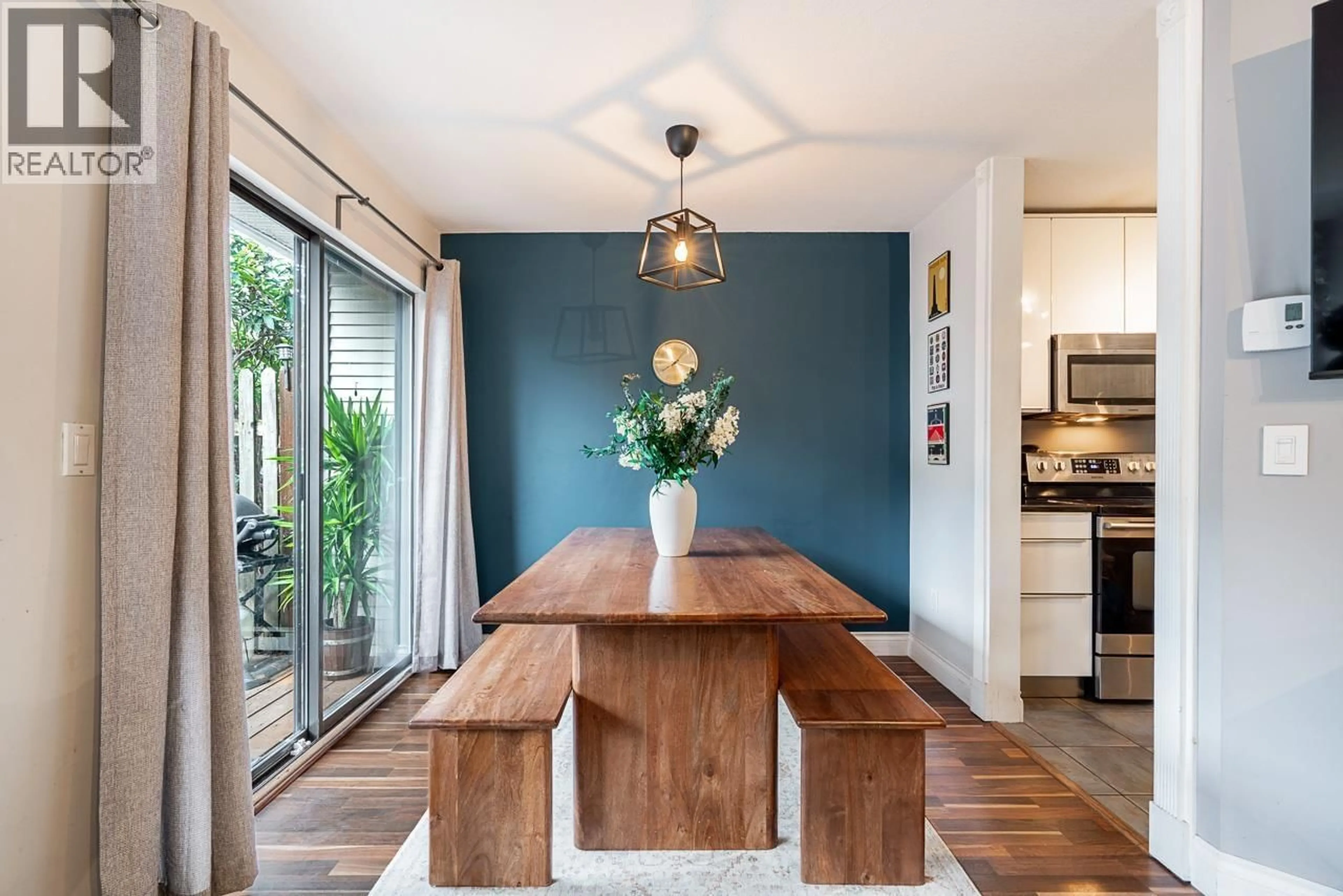 Unknown for 98 BEGIN STREET, Coquitlam British Columbia V3K6M9