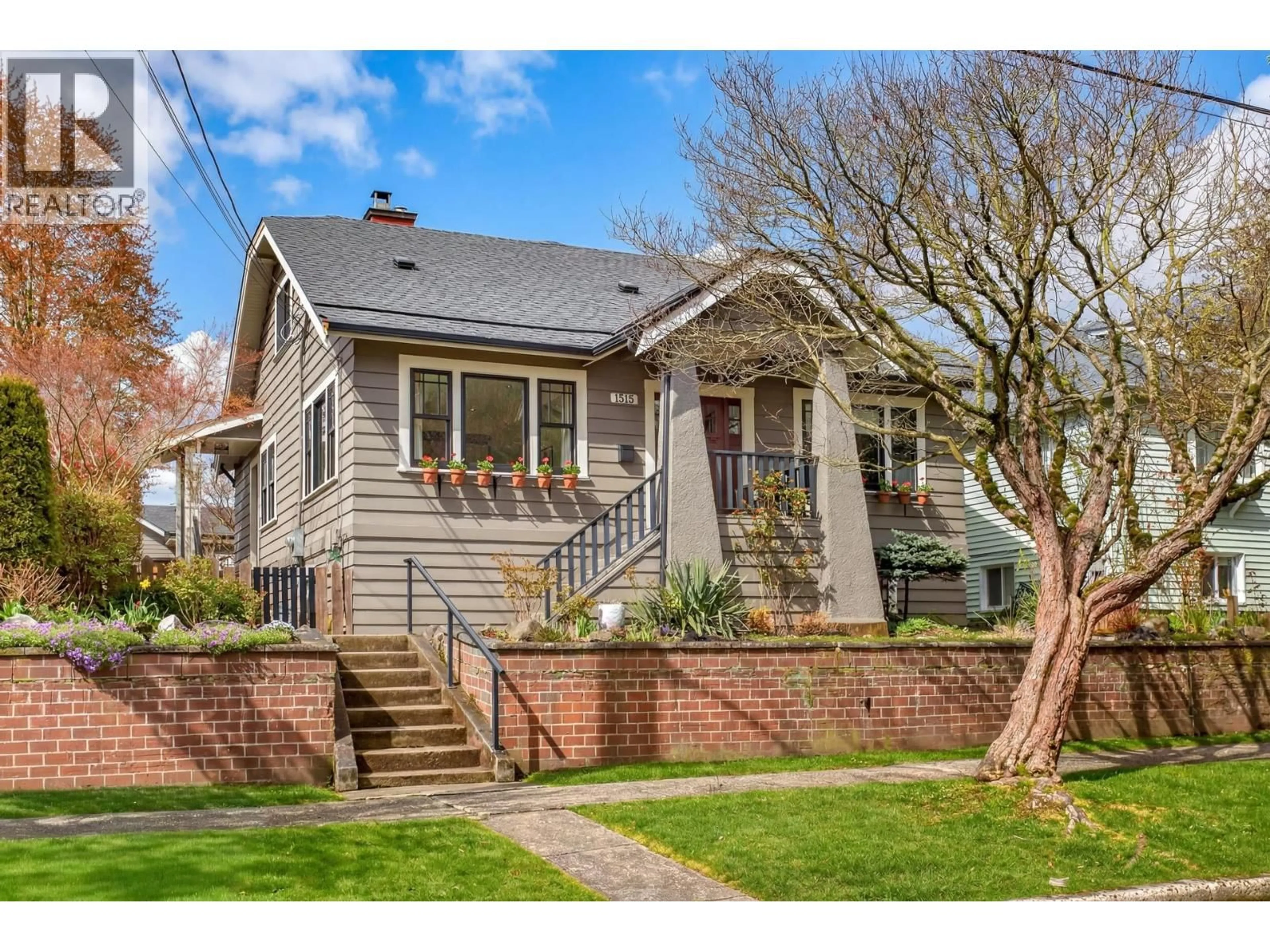 Home with brick exterior material, street for 1515 EDINBURGH STREET, New Westminster British Columbia V3M2W5