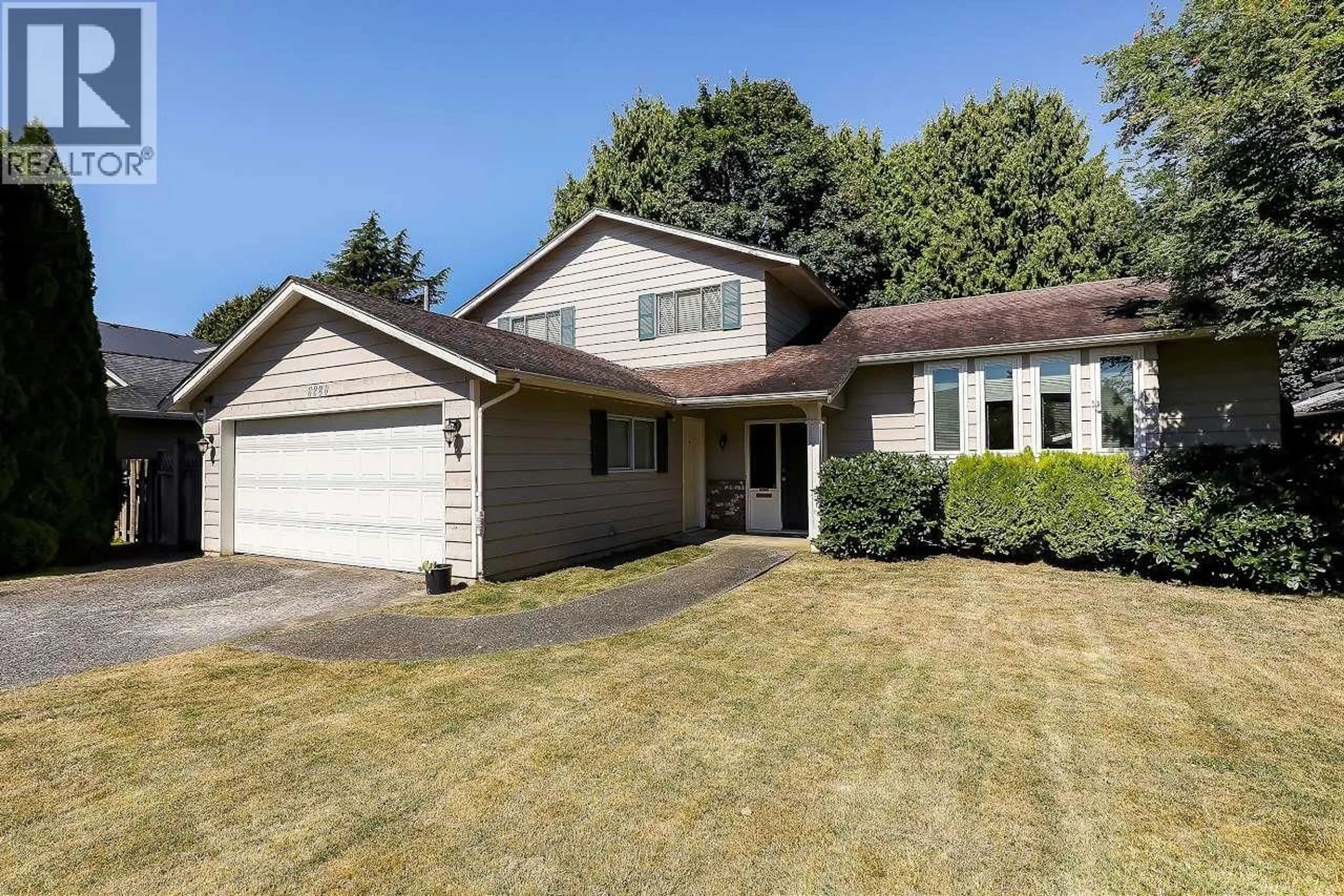 Home with vinyl exterior material, street for 6280 YEATS CRESCENT, Richmond British Columbia V7E4C9