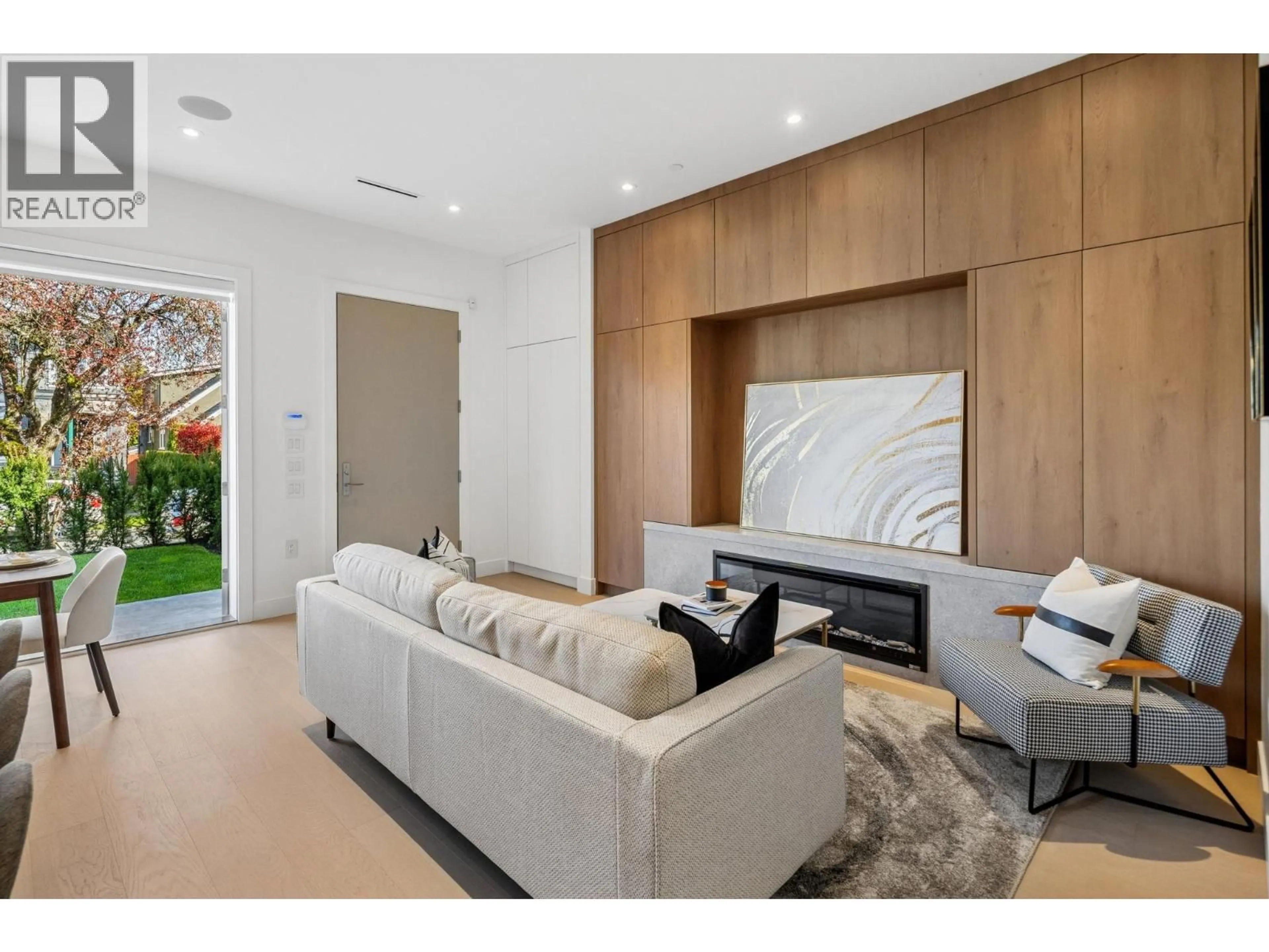 Living room with furniture, unknown for 1 - 3642 WEST 20TH AVENUE, Vancouver British Columbia V6S1E8