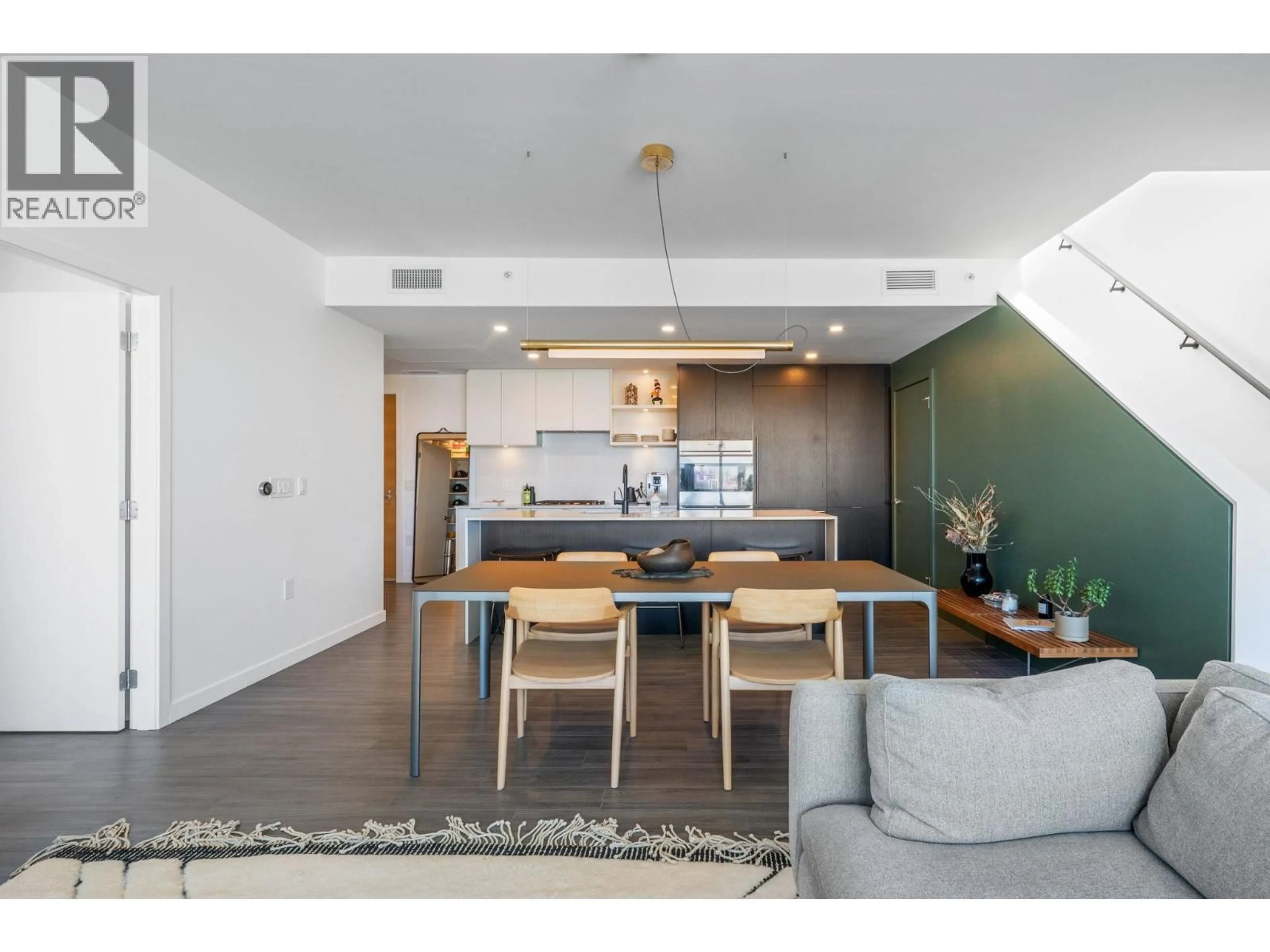 Open concept kitchen, unknown for 802 - 210 5TH AVENUE, Vancouver British Columbia V5T0K1