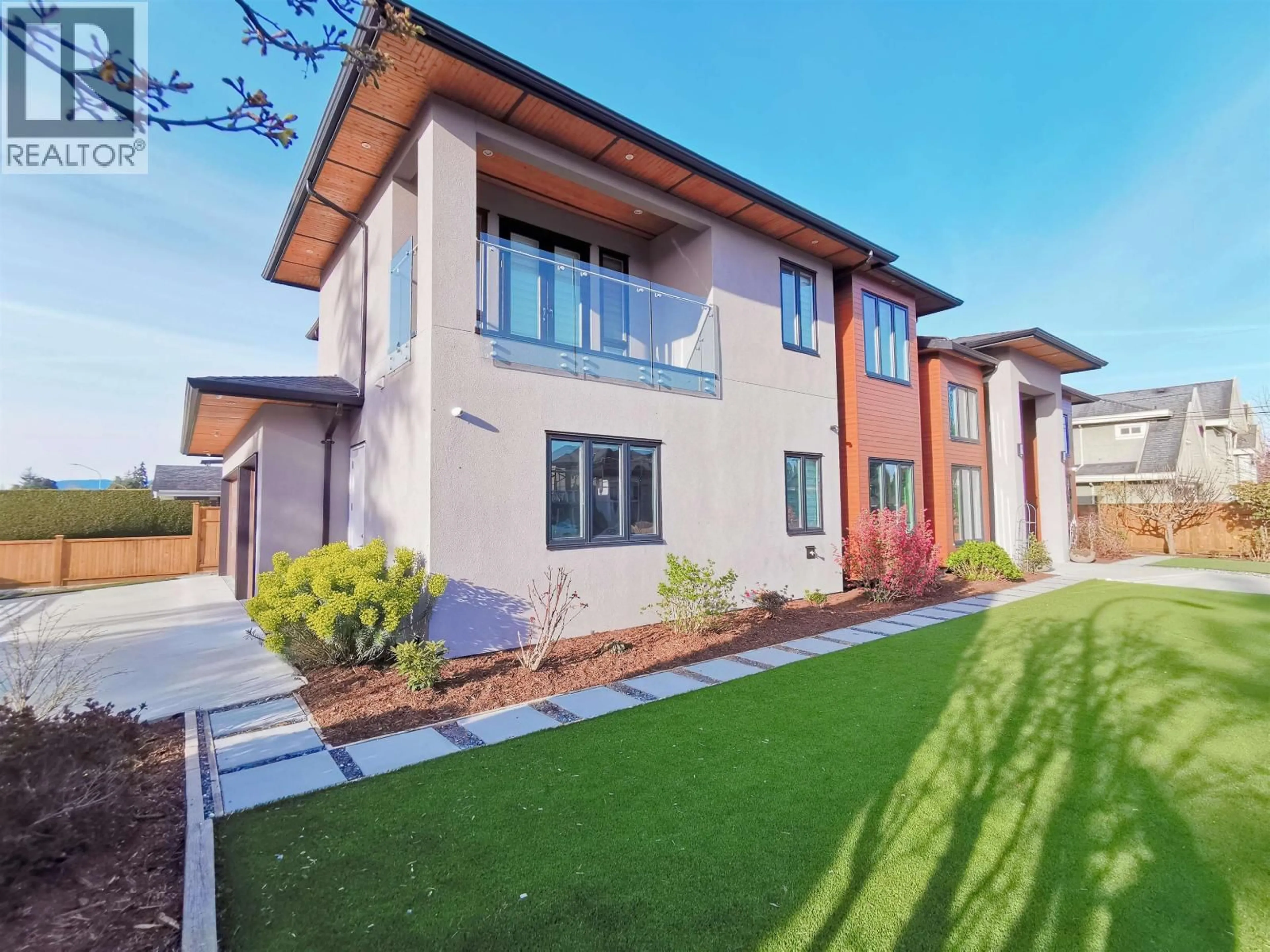 Home with brick exterior material, building for 3291 ULLSMORE AVENUE, Richmond British Columbia V7C1R8