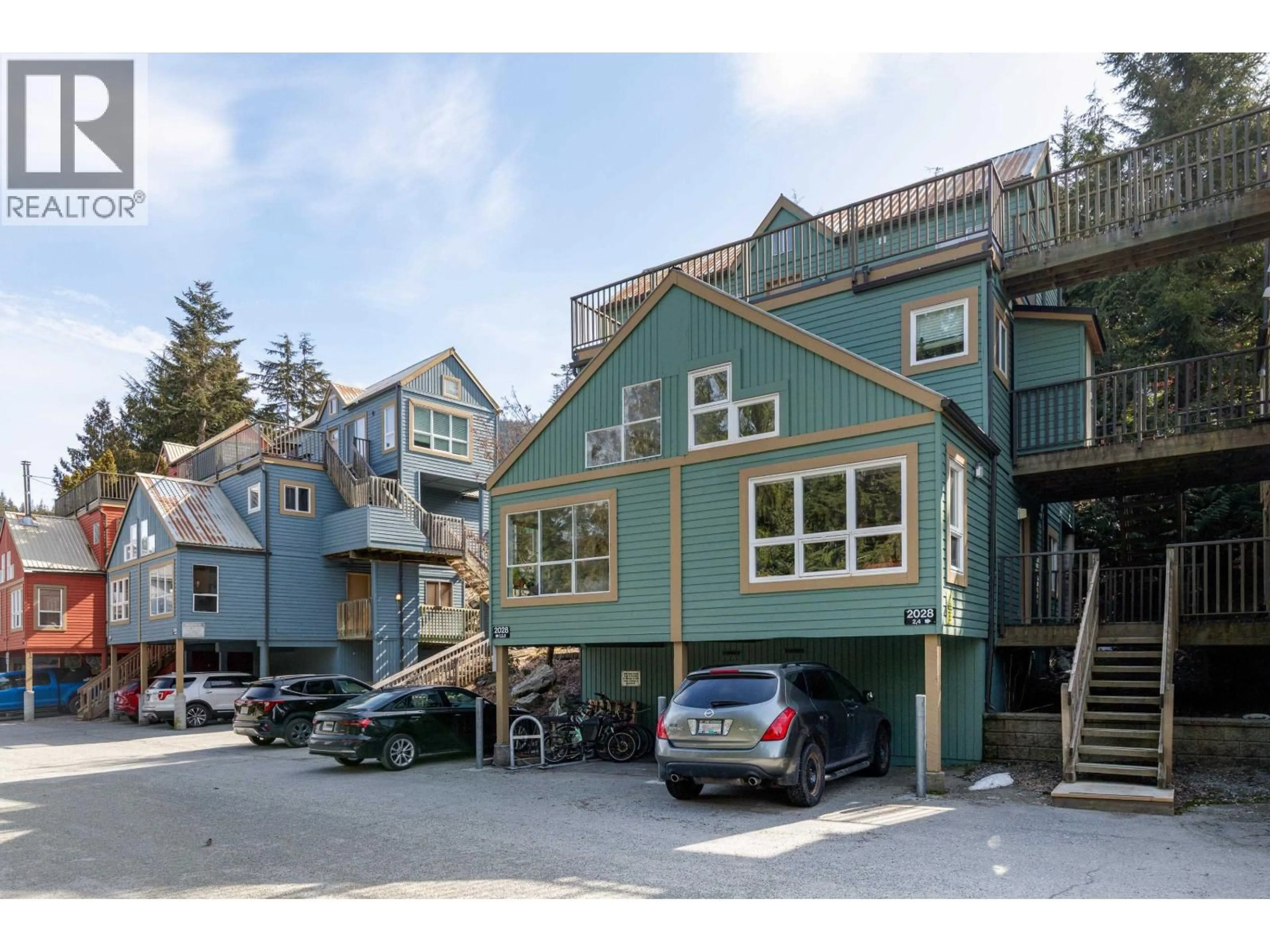 Unknown for 4 - 2028 INNSBRUCK DRIVE, Whistler British Columbia V8E0B5