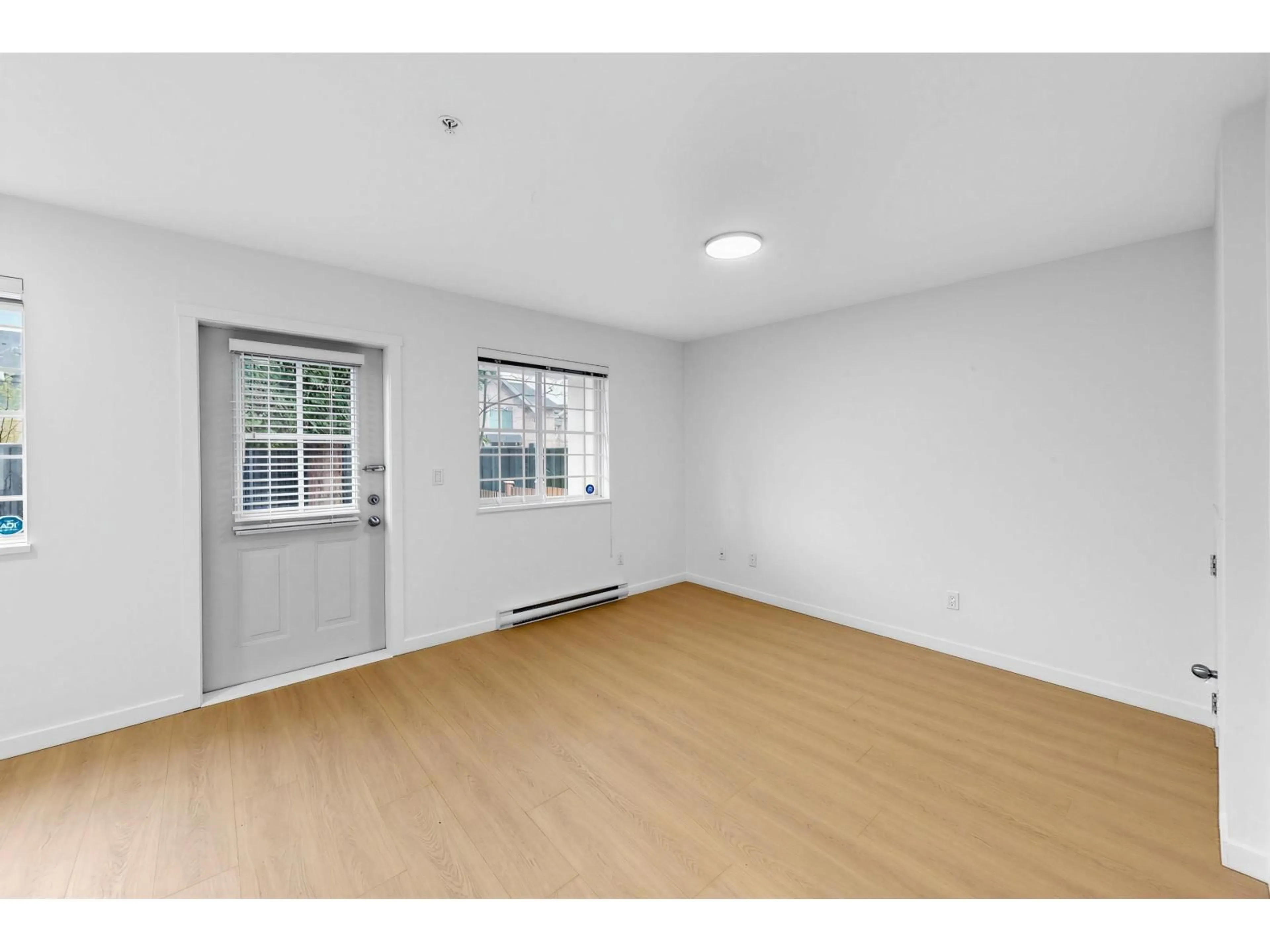 A pic of a room for 23 - 20460 66 AVENUE, Langley British Columbia V2Y3B6