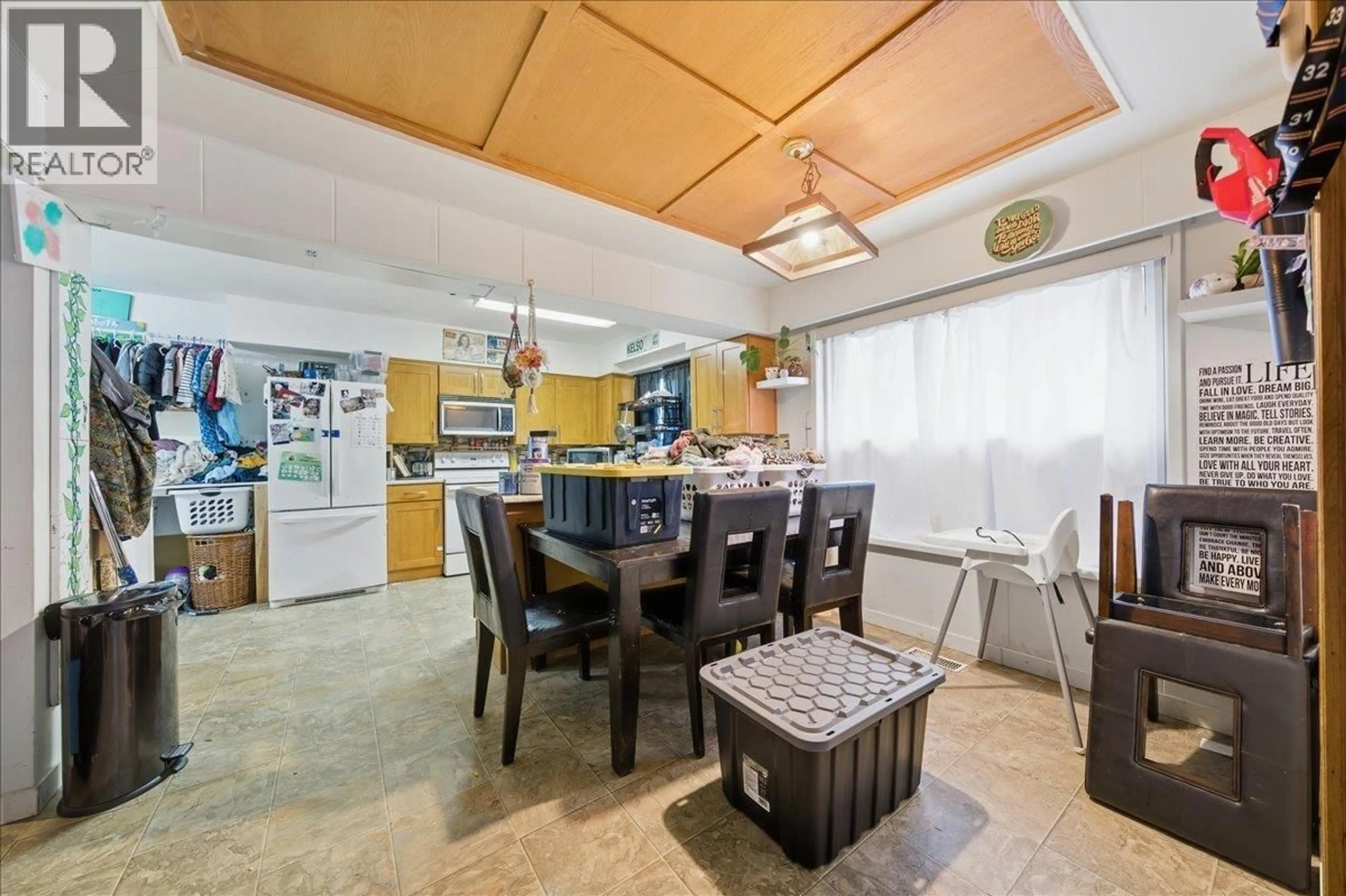 Dining room, ceramic/tile floor for 12357 189A STREET, Pitt Meadows British Columbia V3Y2H3
