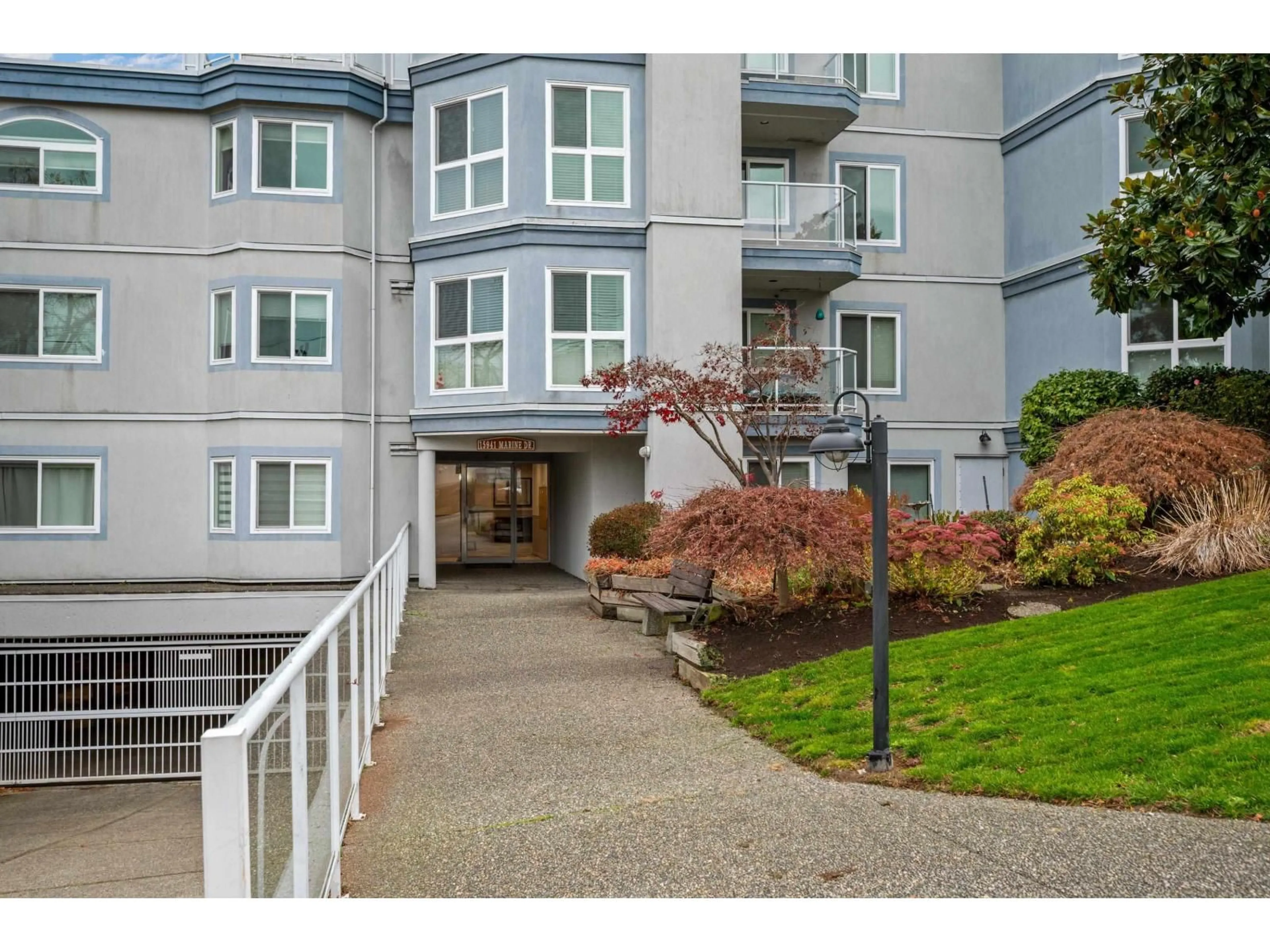 Unknown for 307 - 15941 MARINE DRIVE, White Rock British Columbia V4B1E9