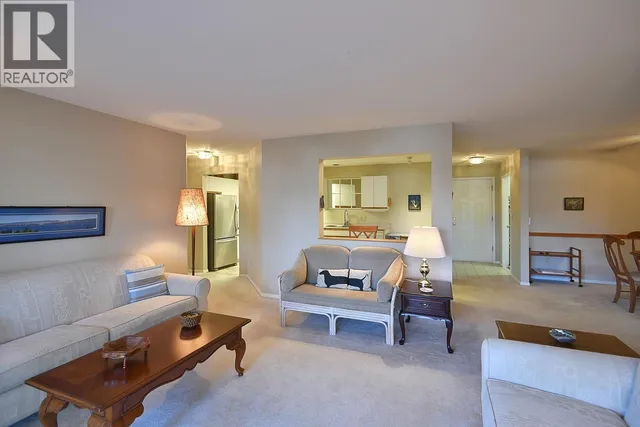 104 - 5768 MARINE WAY, Sechelt 3