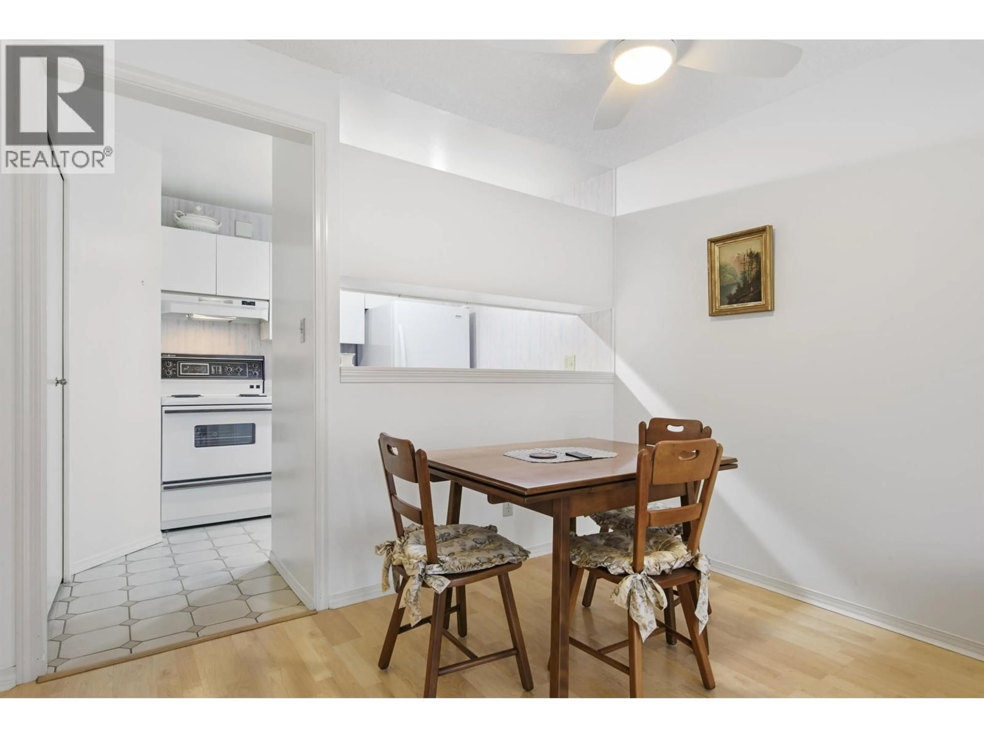 Standard kitchen, unknown for 412 - 1230 HARO STREET, Vancouver British Columbia V6E4J9
