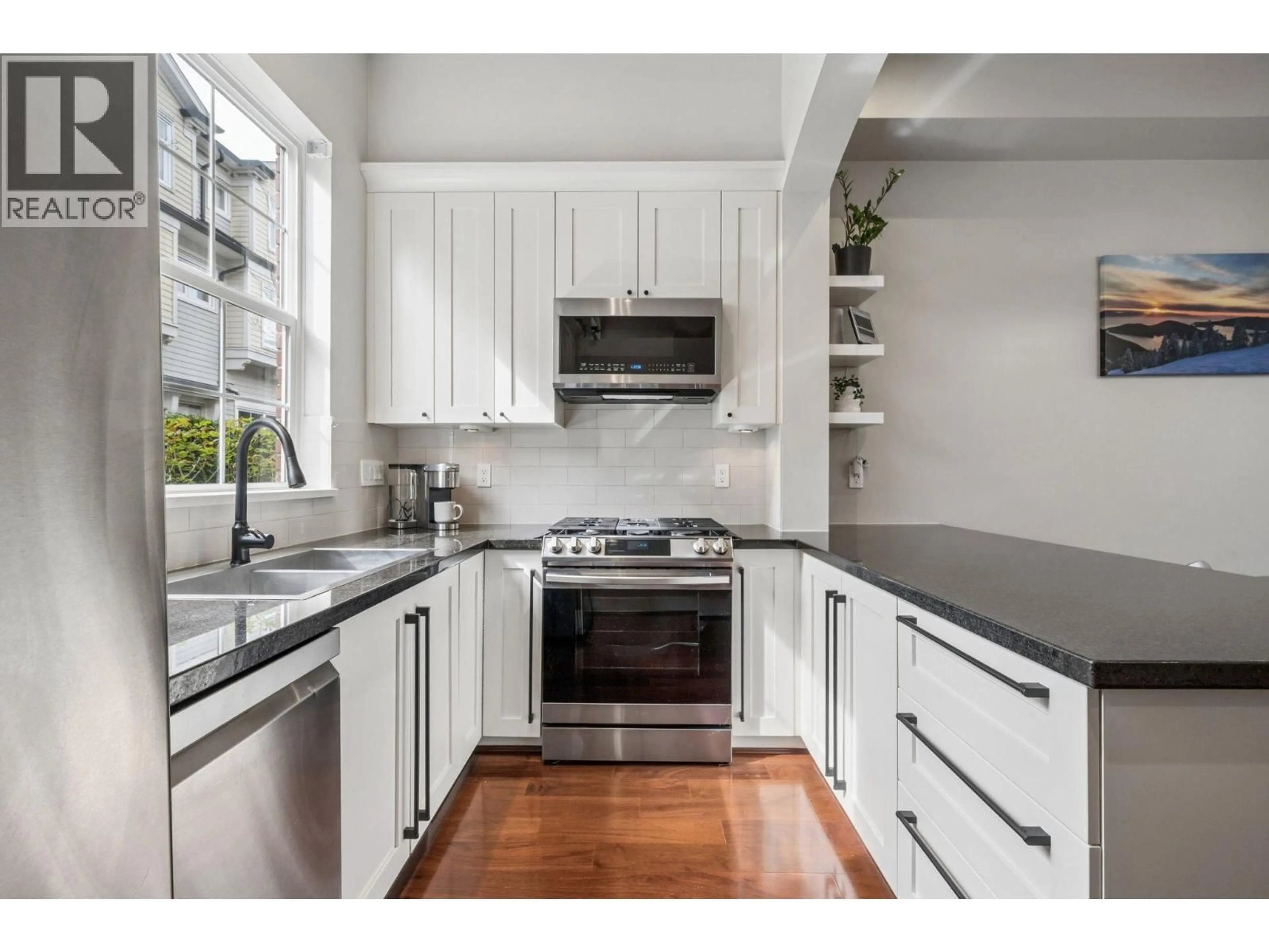 Open concept kitchen, unknown for 755 42 AVENUE, Vancouver British Columbia V5Z2N8