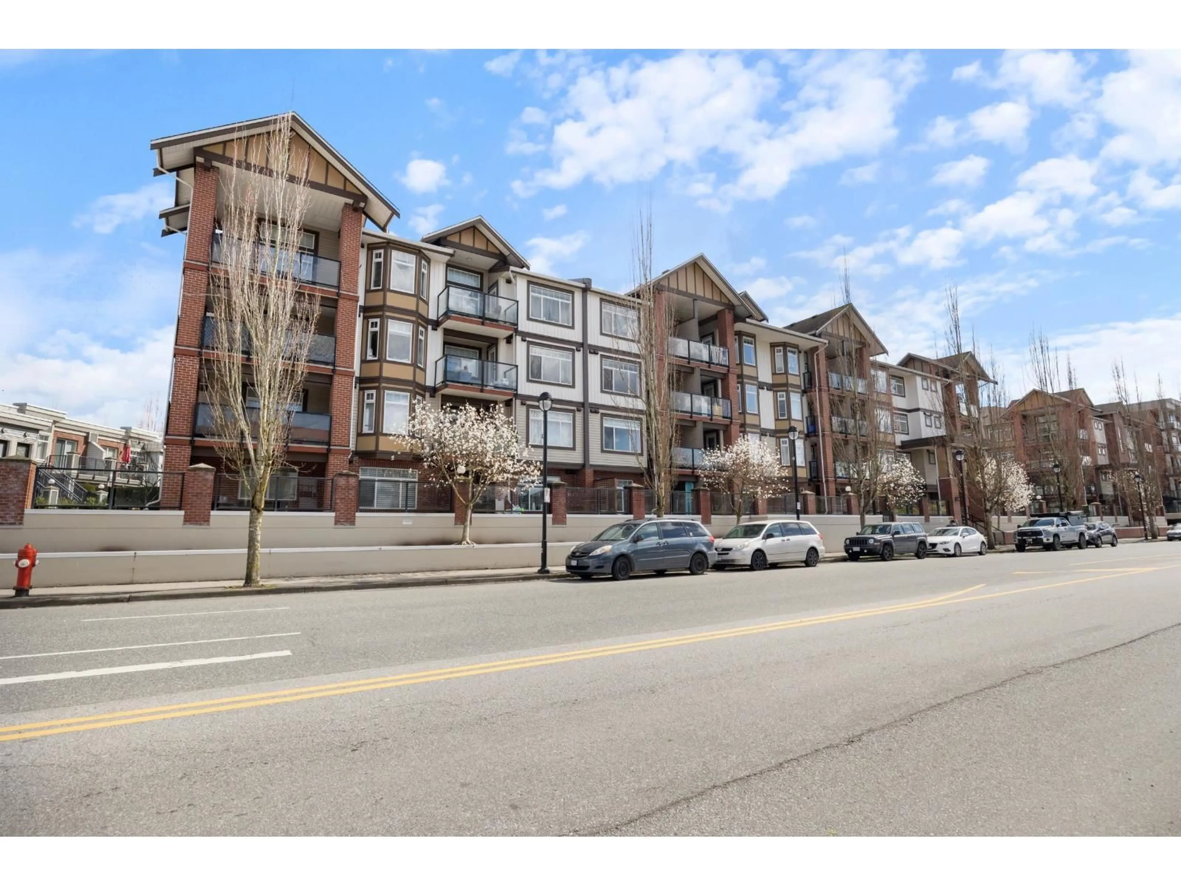 Unknown for 140 - 5660 201A STREET, Langley British Columbia V3A0B4