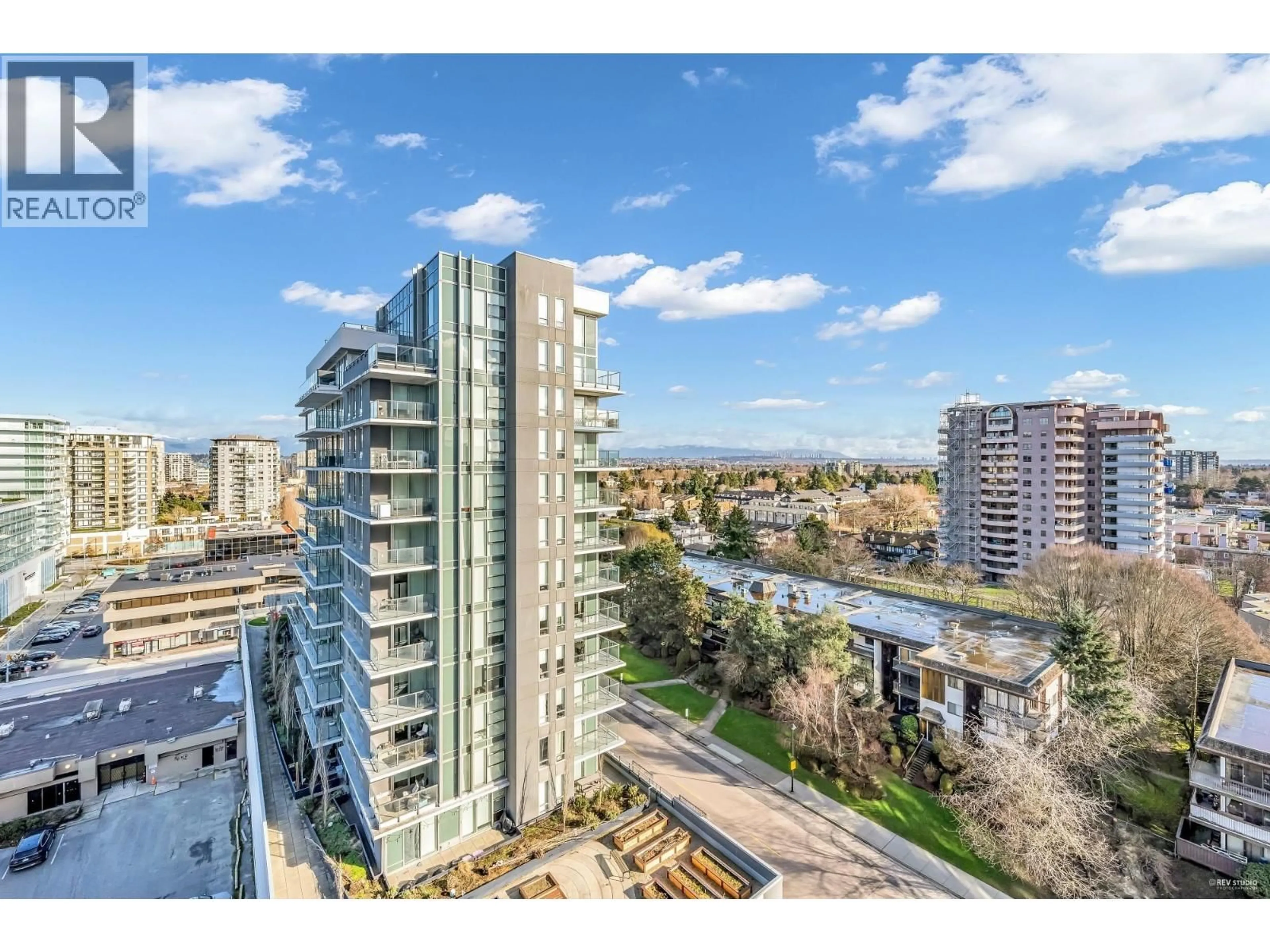 A pic from outside/outdoor area/front of a property/back of a property/a pic from drone, city buildings view from balcony for 1204 - 6633 BUSWELL STREET, Richmond British Columbia V6Y0M3