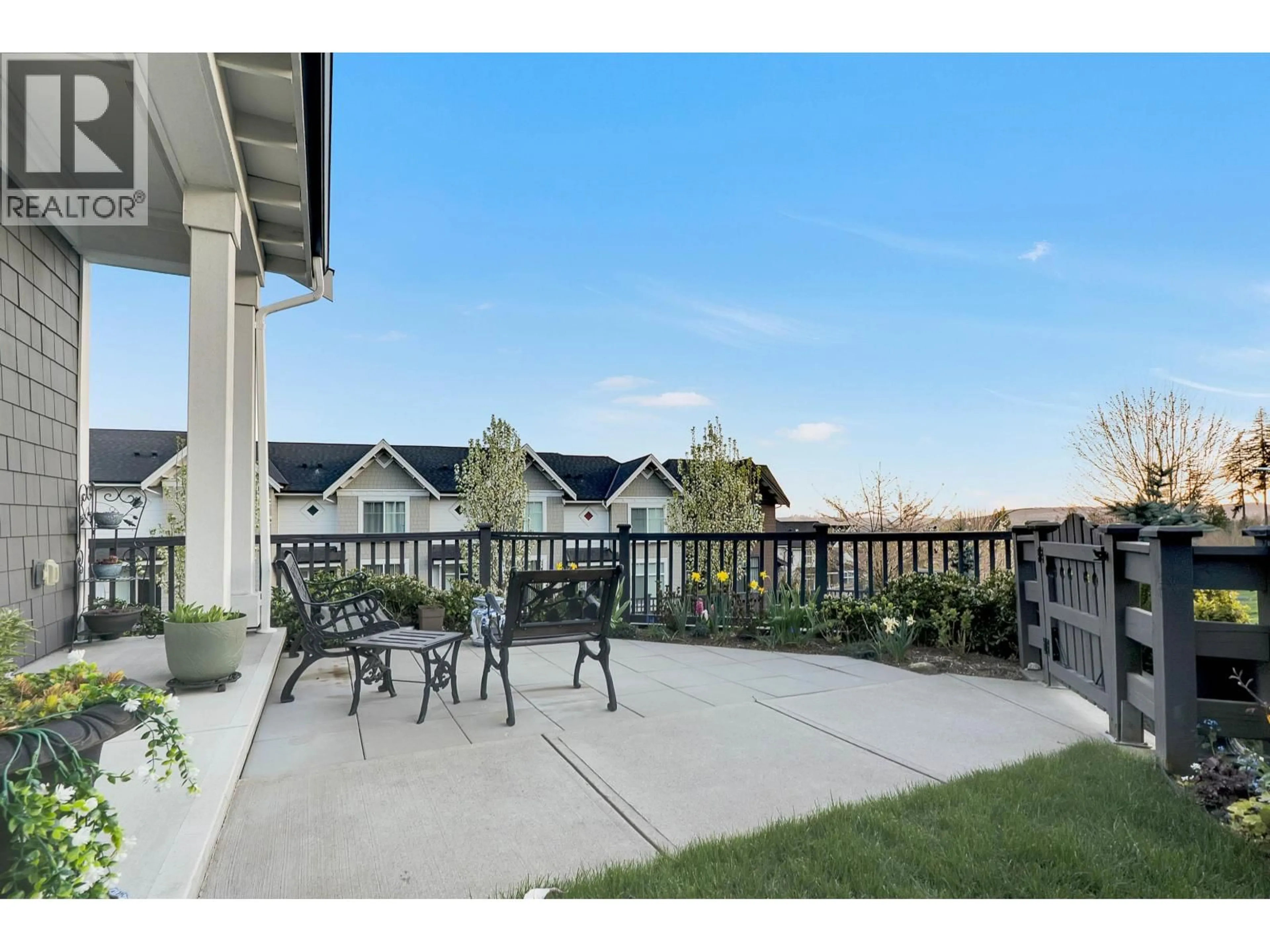 Patio, mountain view for 101 - 1331 OLMSTED STREET, Coquitlam British Columbia V3E0T3