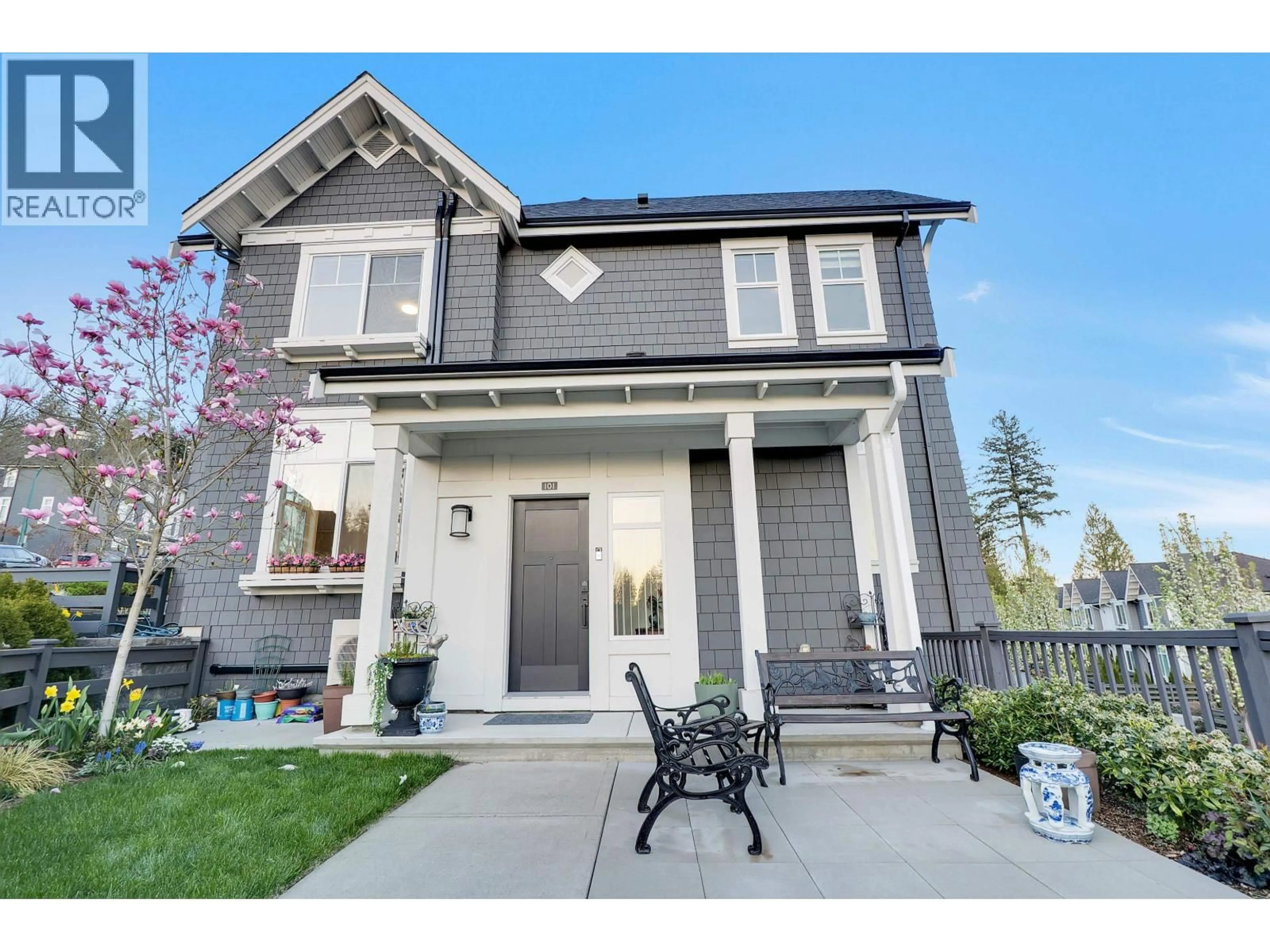 Home with vinyl exterior material, street for 101 - 1331 OLMSTED STREET, Coquitlam British Columbia V3E0T3