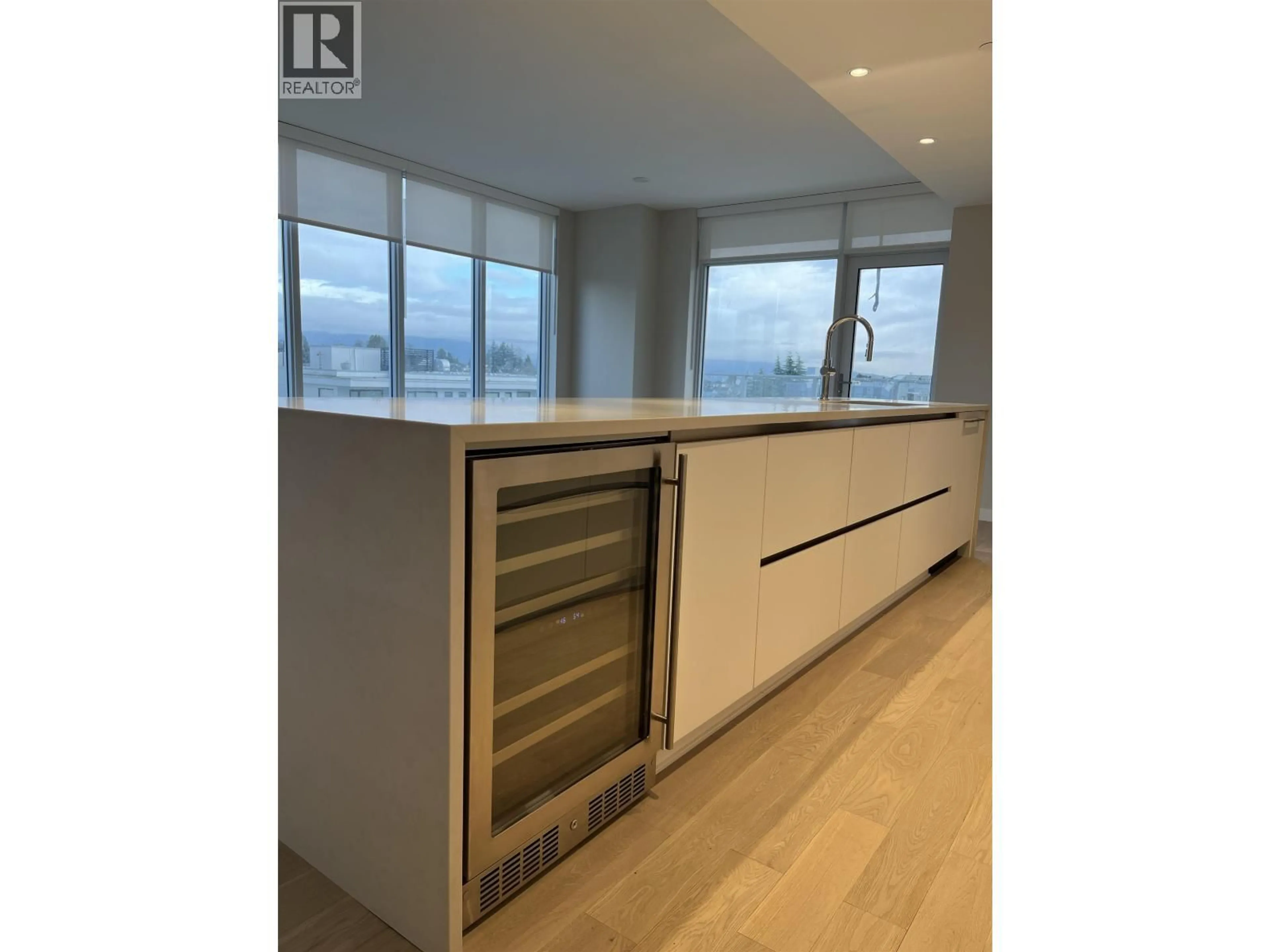 Open concept kitchen, unknown for 603 - 485 42ND AVENUE, Vancouver British Columbia V5Y0R6
