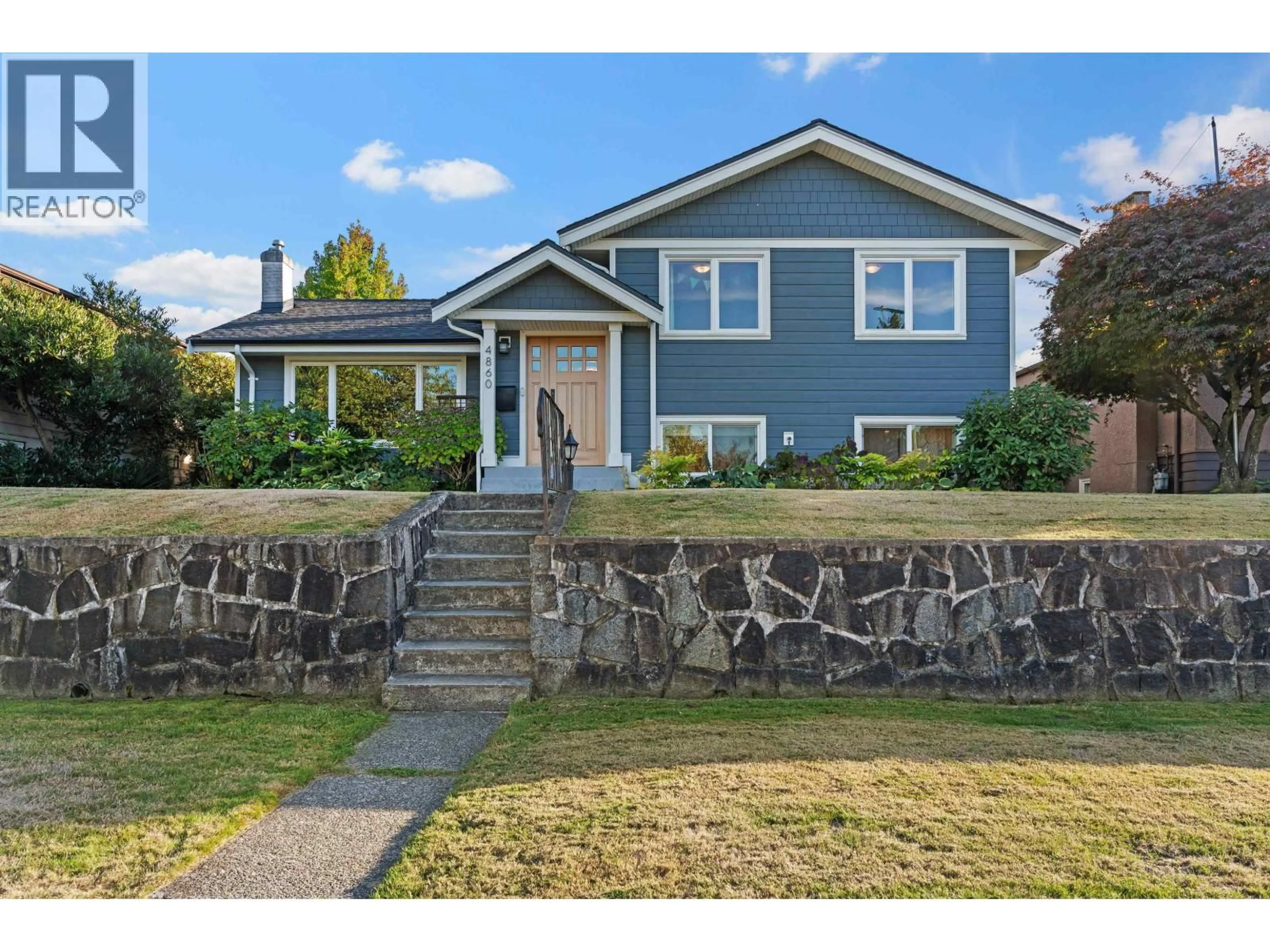 Unknown for 4860 SOUTHLAWN DRIVE, Burnaby British Columbia V5C3S6