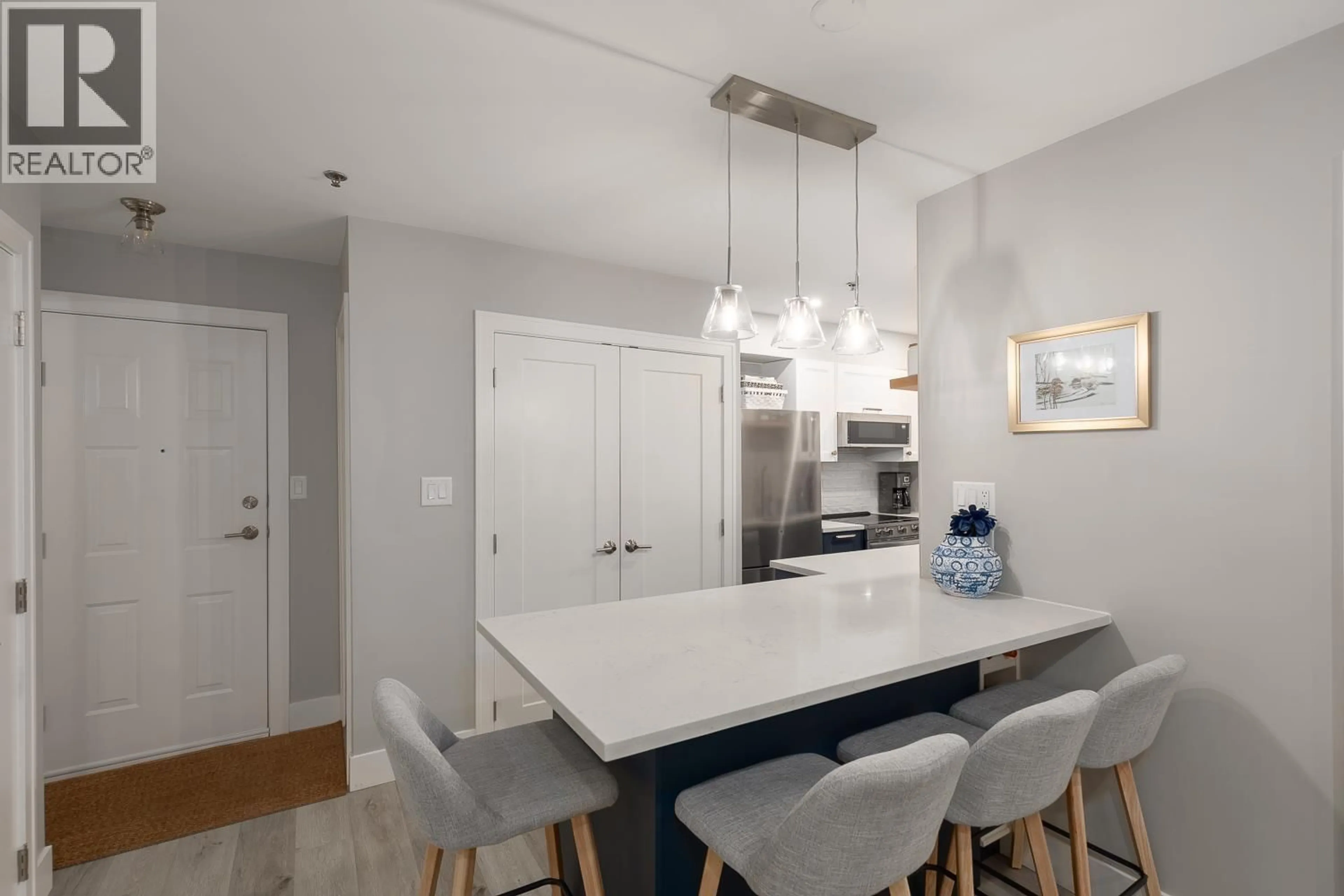 Open concept kitchen, unknown for 103 - 1516 1ST AVENUE, Vancouver British Columbia V5N1A5