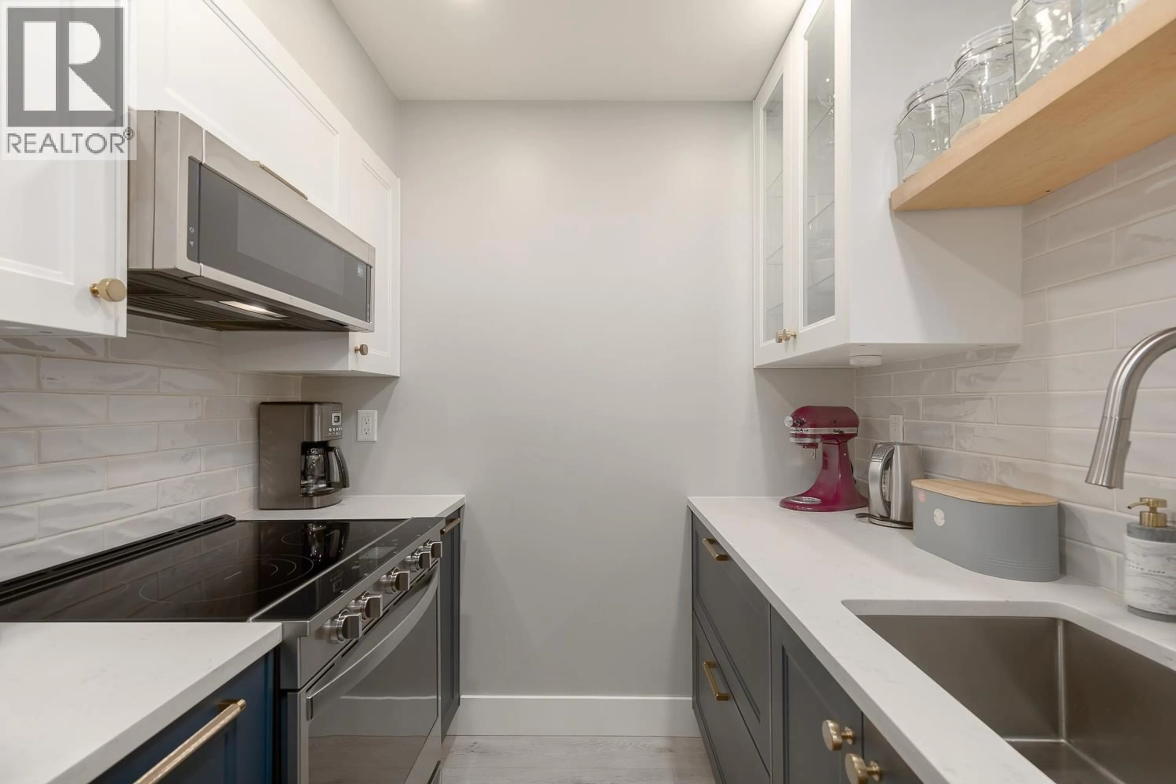 Standard kitchen, ceramic/tile floor for 103 - 1516 1ST AVENUE, Vancouver British Columbia V5N1A5