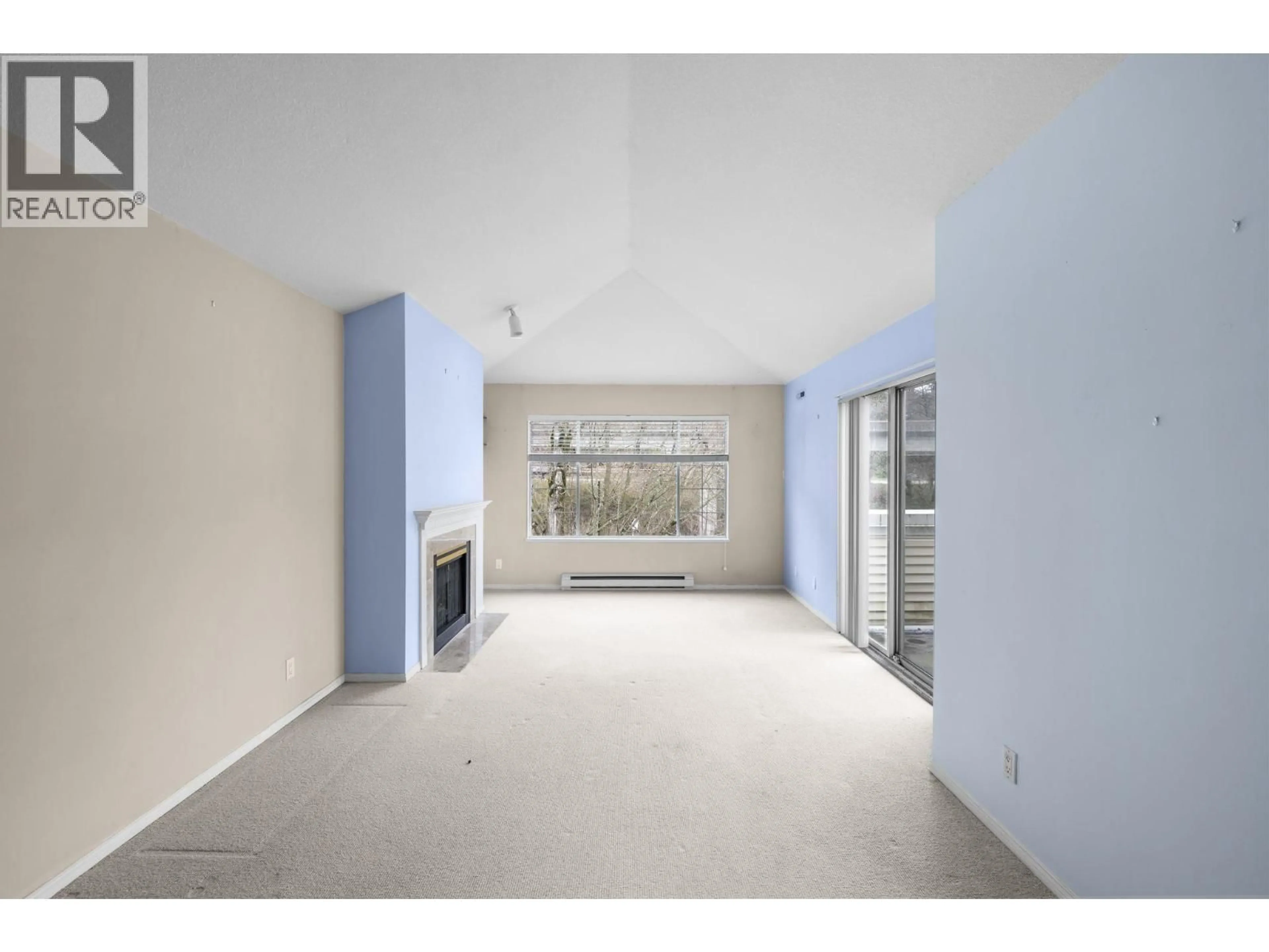 A pic of a room for 407 - 6820 RUMBLE STREET, Burnaby British Columbia V5E4H9