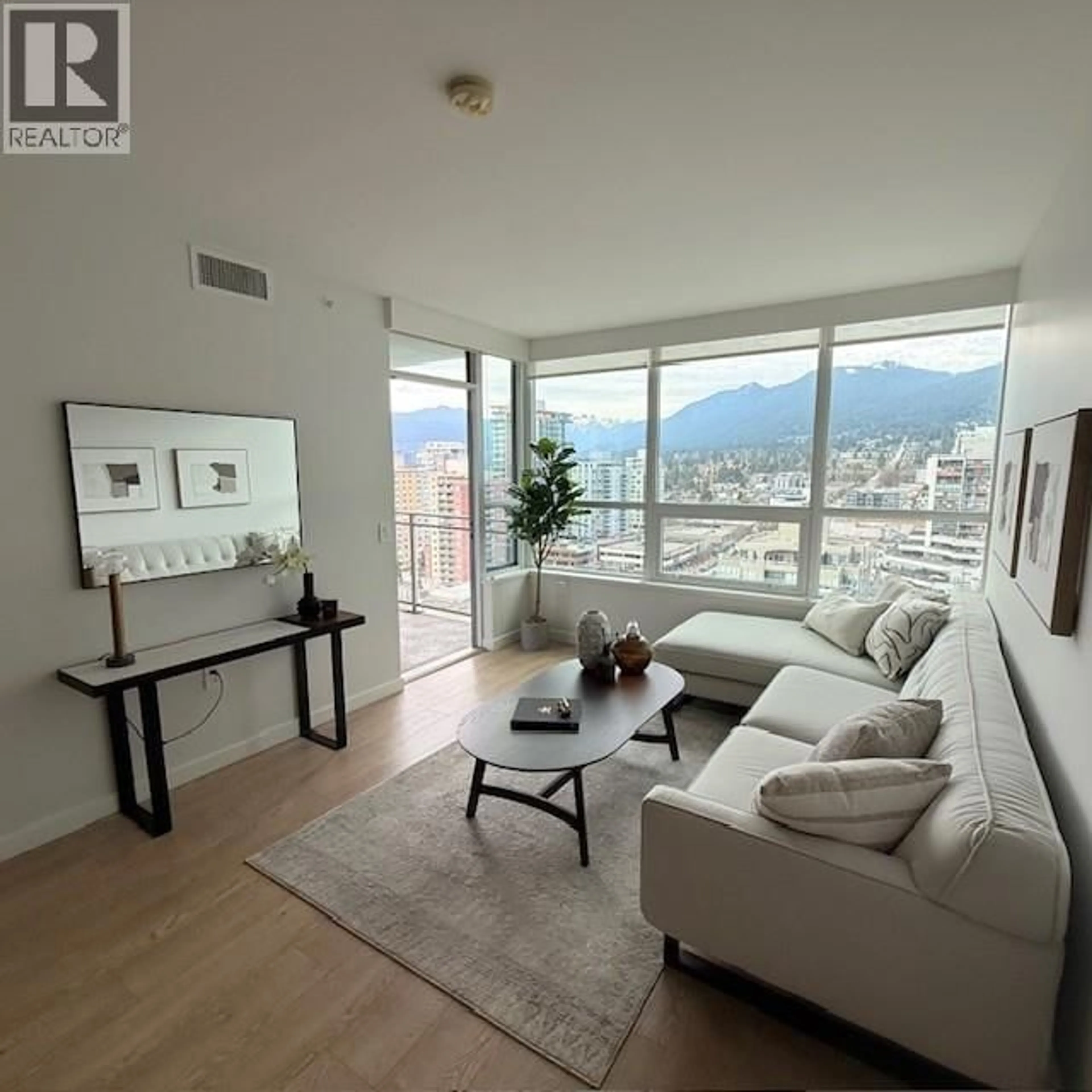 Living room with furniture, unknown for 1401 - 112 13TH STREET, North Vancouver British Columbia V7L0E4