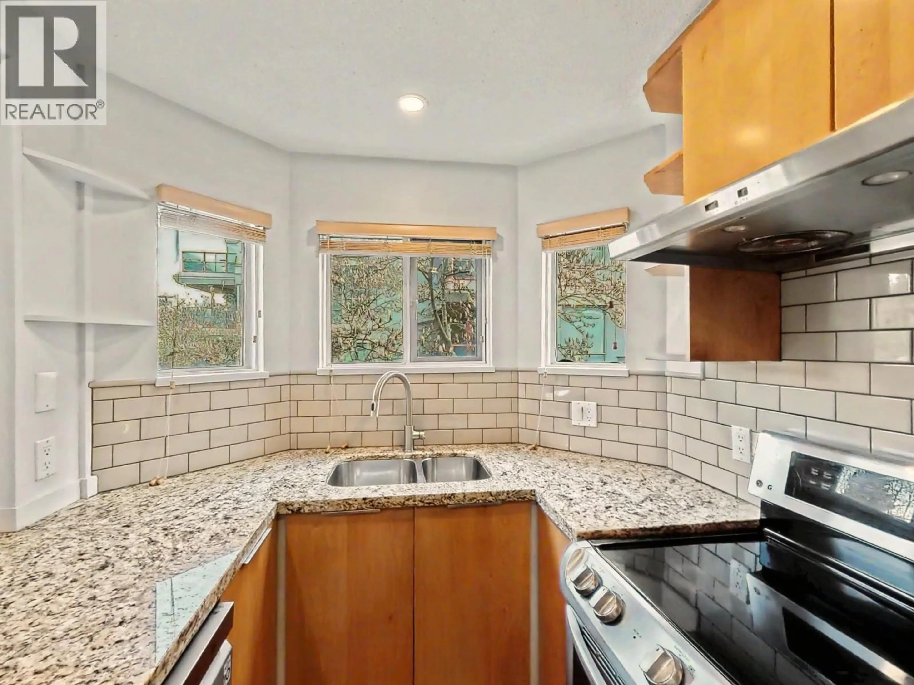 Unknown for 201 - 1868 8TH AVENUE, Vancouver British Columbia V6J5G3