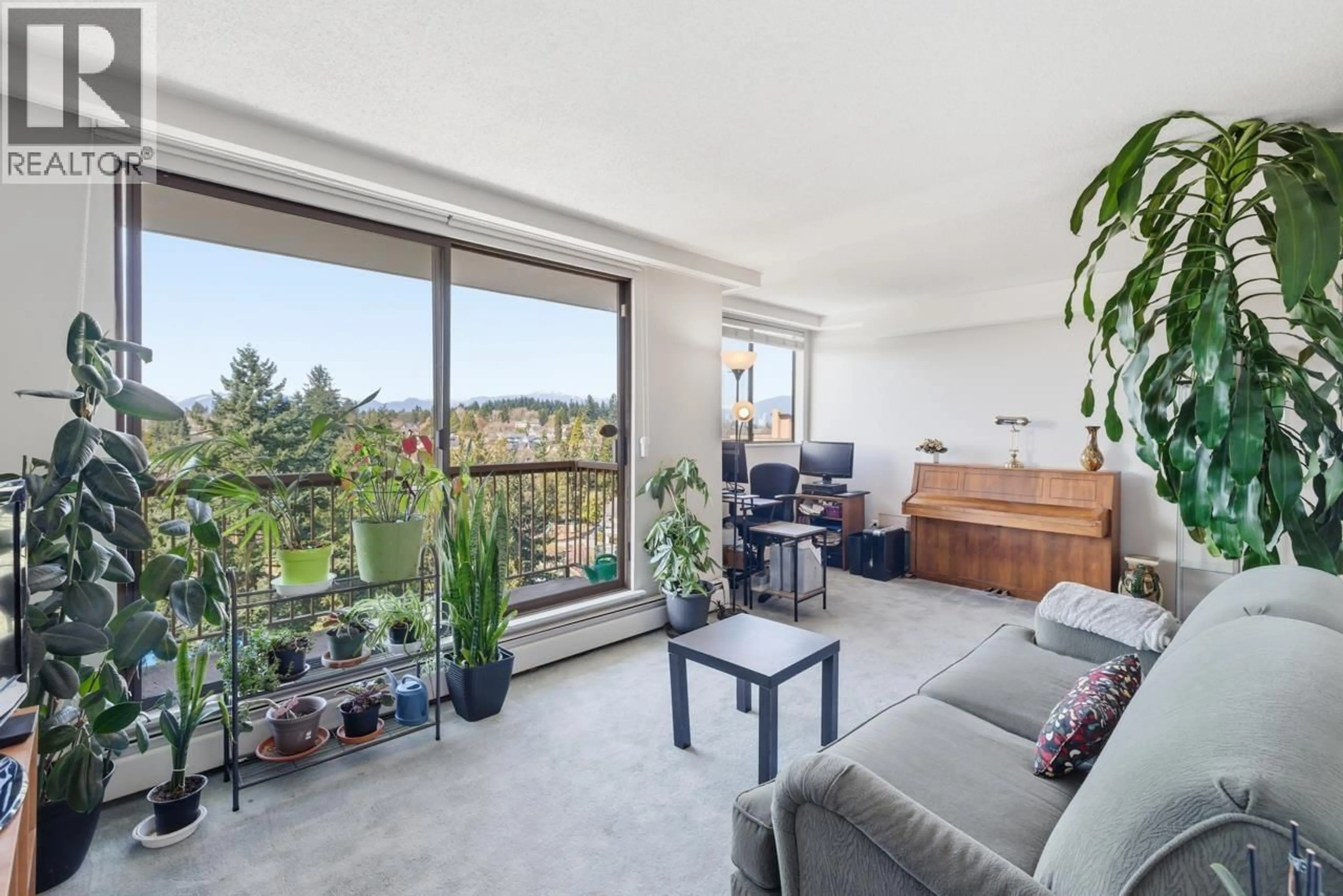 Unknown for 1605 - 320 ROYAL AVENUE, New Westminster British Columbia V3L5C6