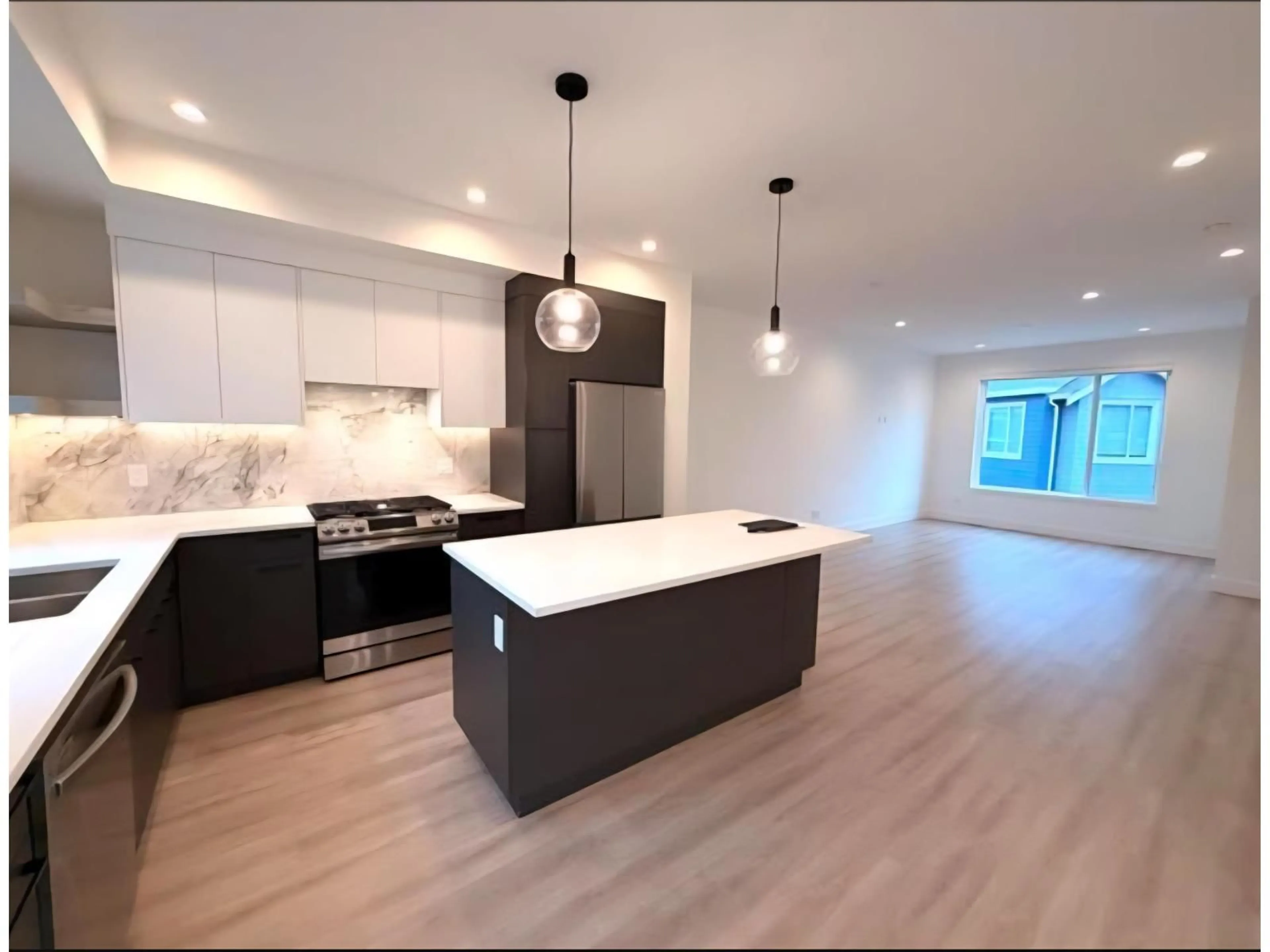 Open concept kitchen, unknown for 23 - 19330 FAIRWAY DRIVE, Surrey British Columbia V3S0B7