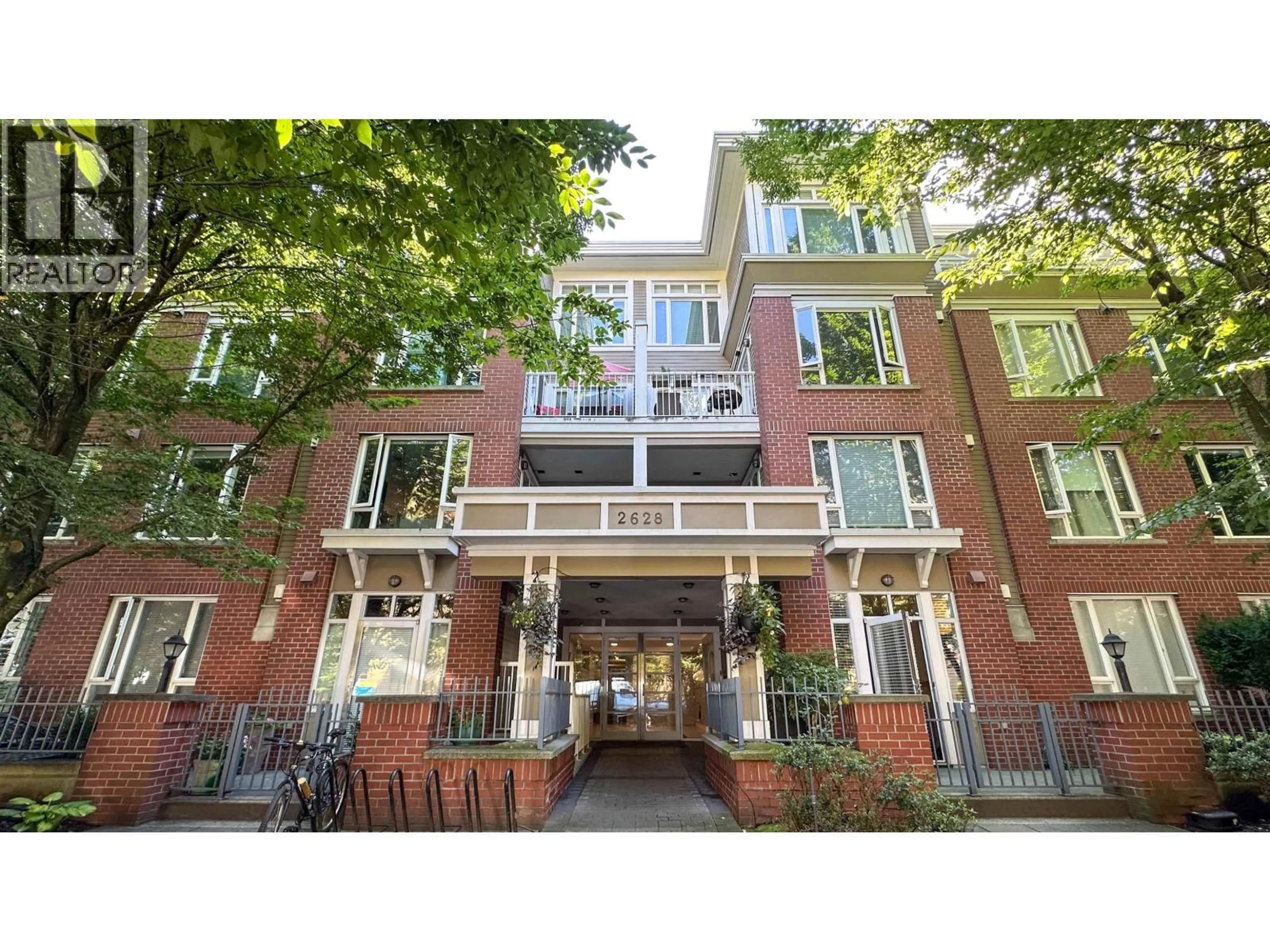 Unknown for 204 - 2628 YEW STREET, Vancouver British Columbia V6K4R4