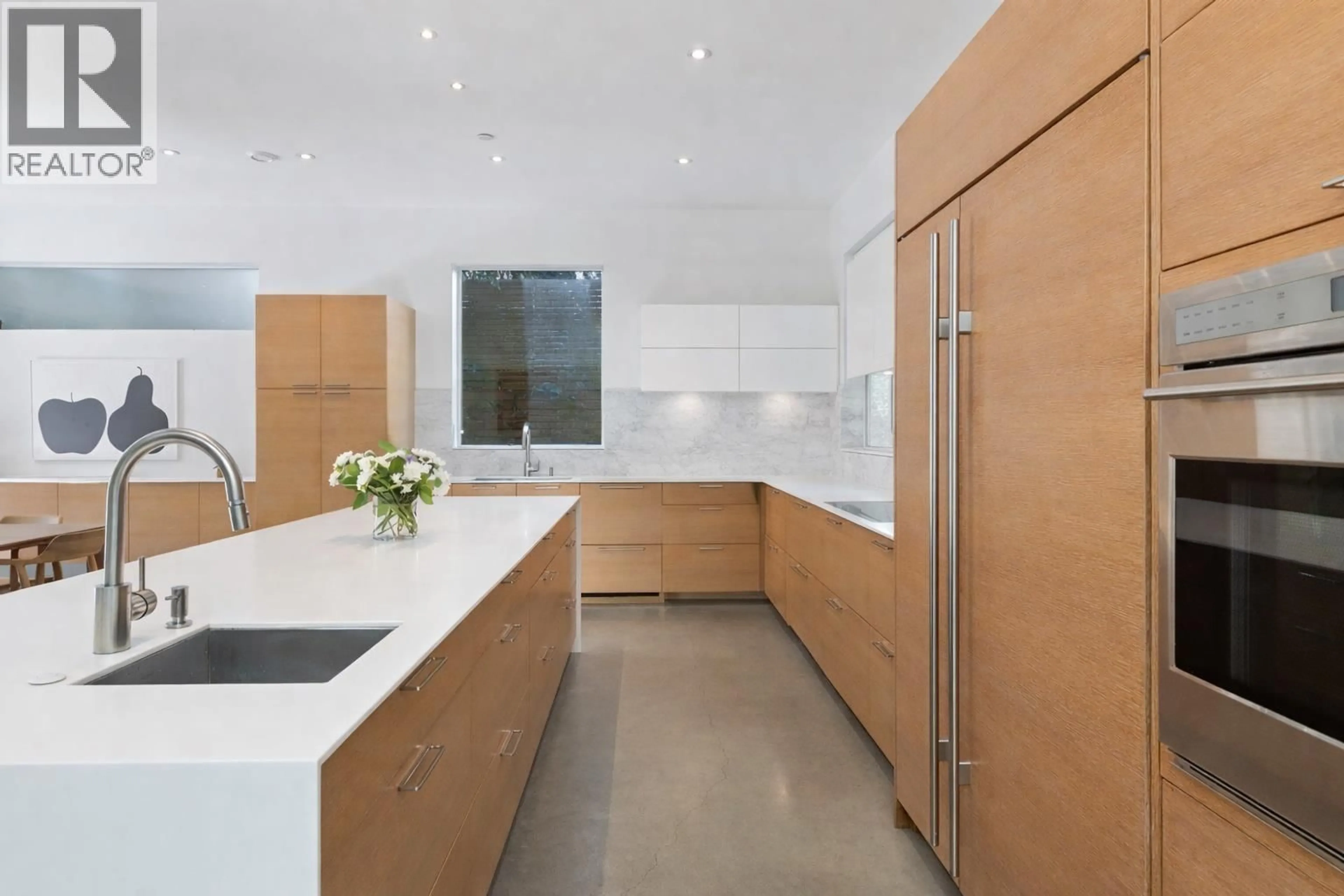 Contemporary kitchen, unknown for 3156 13TH AVENUE, Vancouver British Columbia V6K2V3