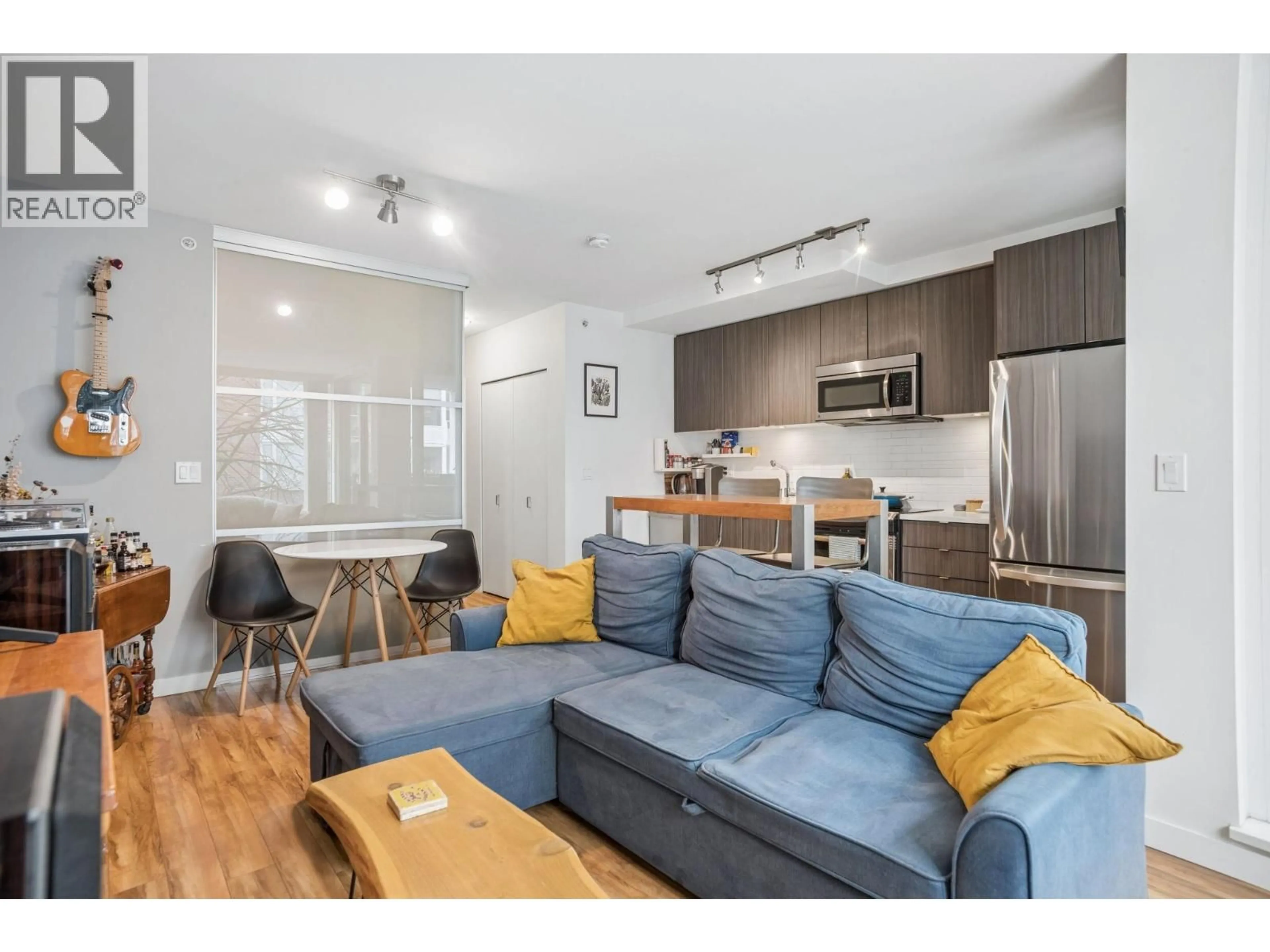 Unknown for 206 - 289 6TH AVENUE, Vancouver British Columbia V5T0E9