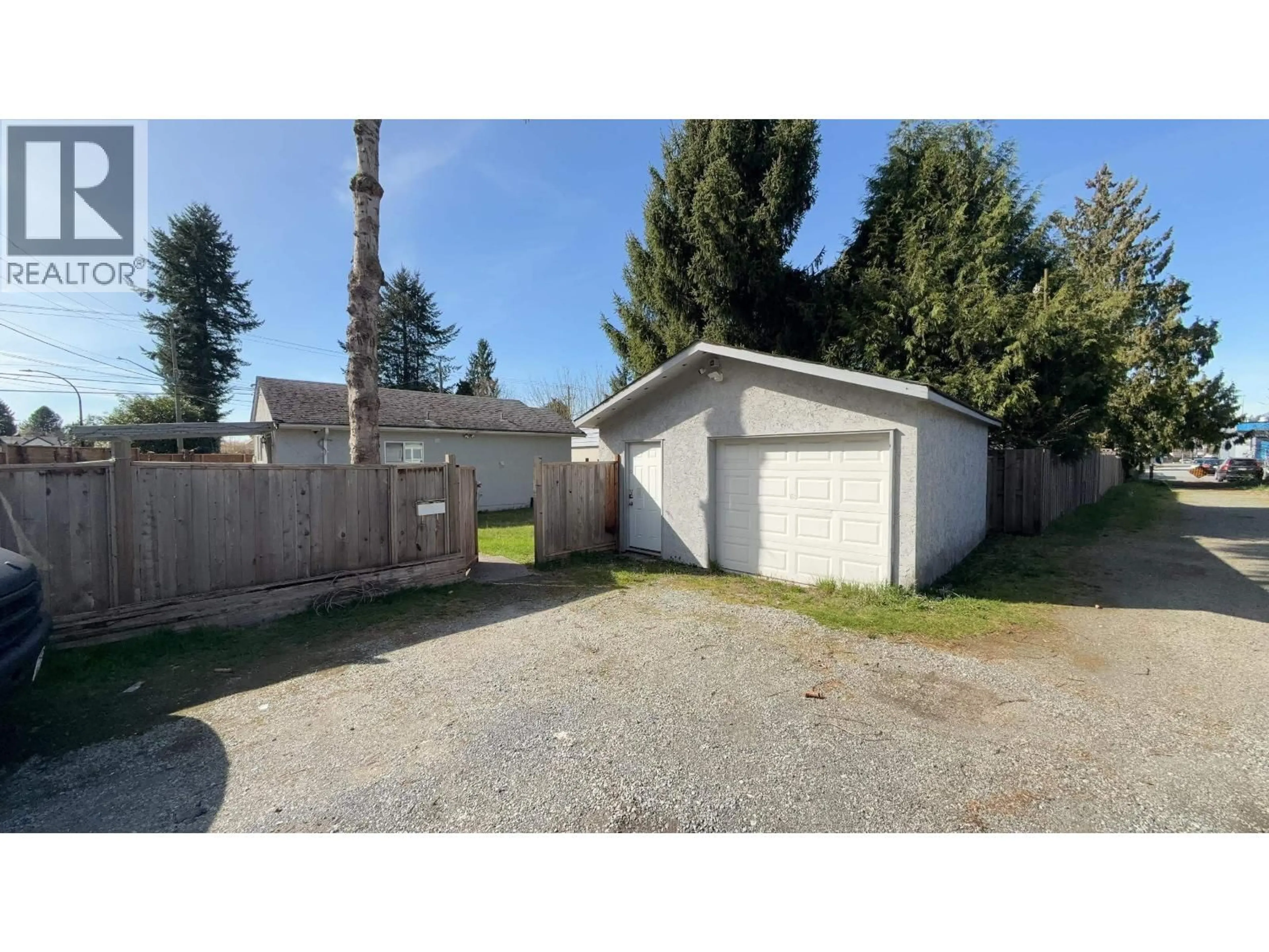 Shed for 11810 207 STREET, Maple Ridge British Columbia V2X1X5