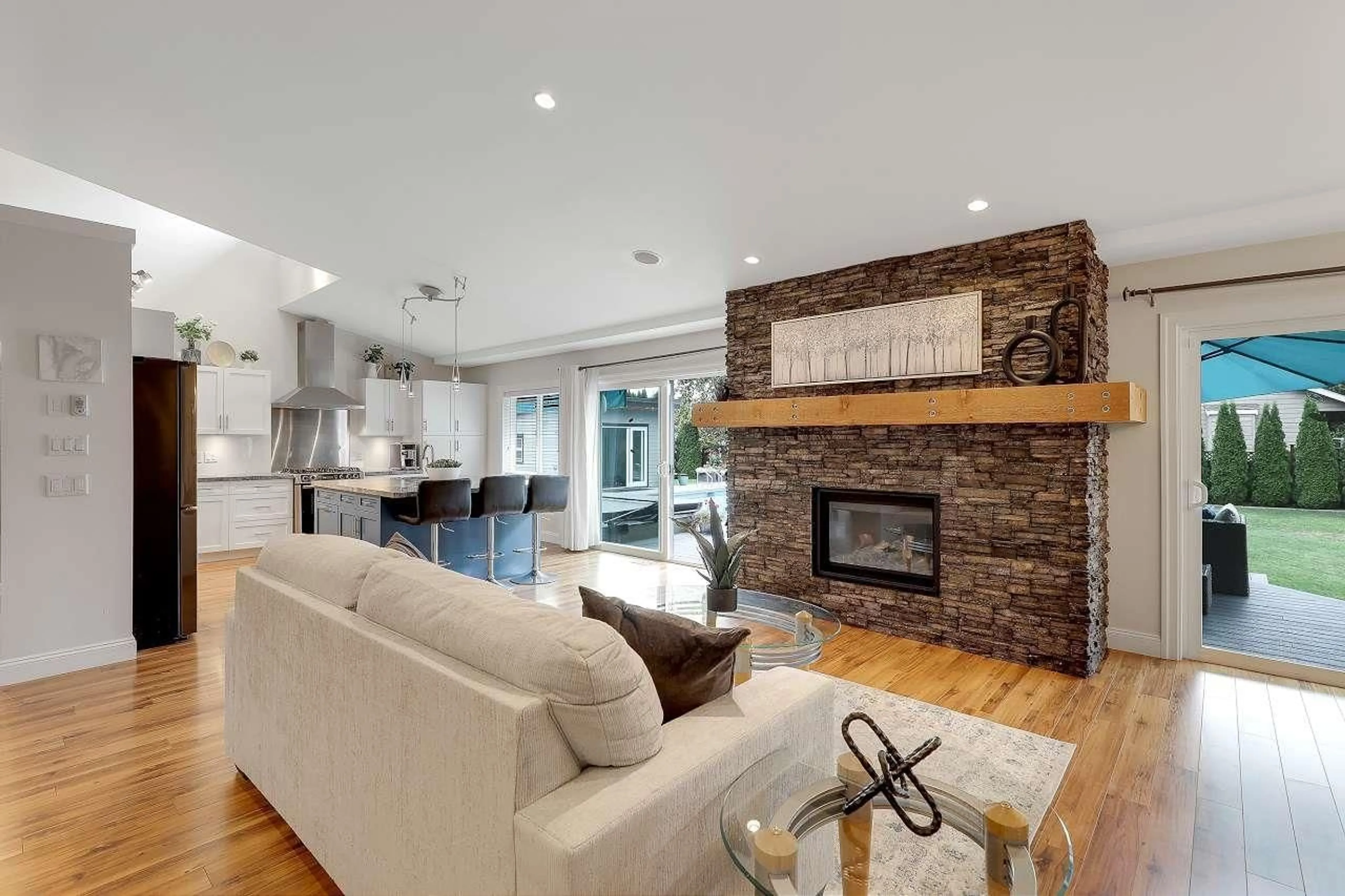 Living room with furniture, unknown for 4930 196 STREET, Langley British Columbia V3A1A3