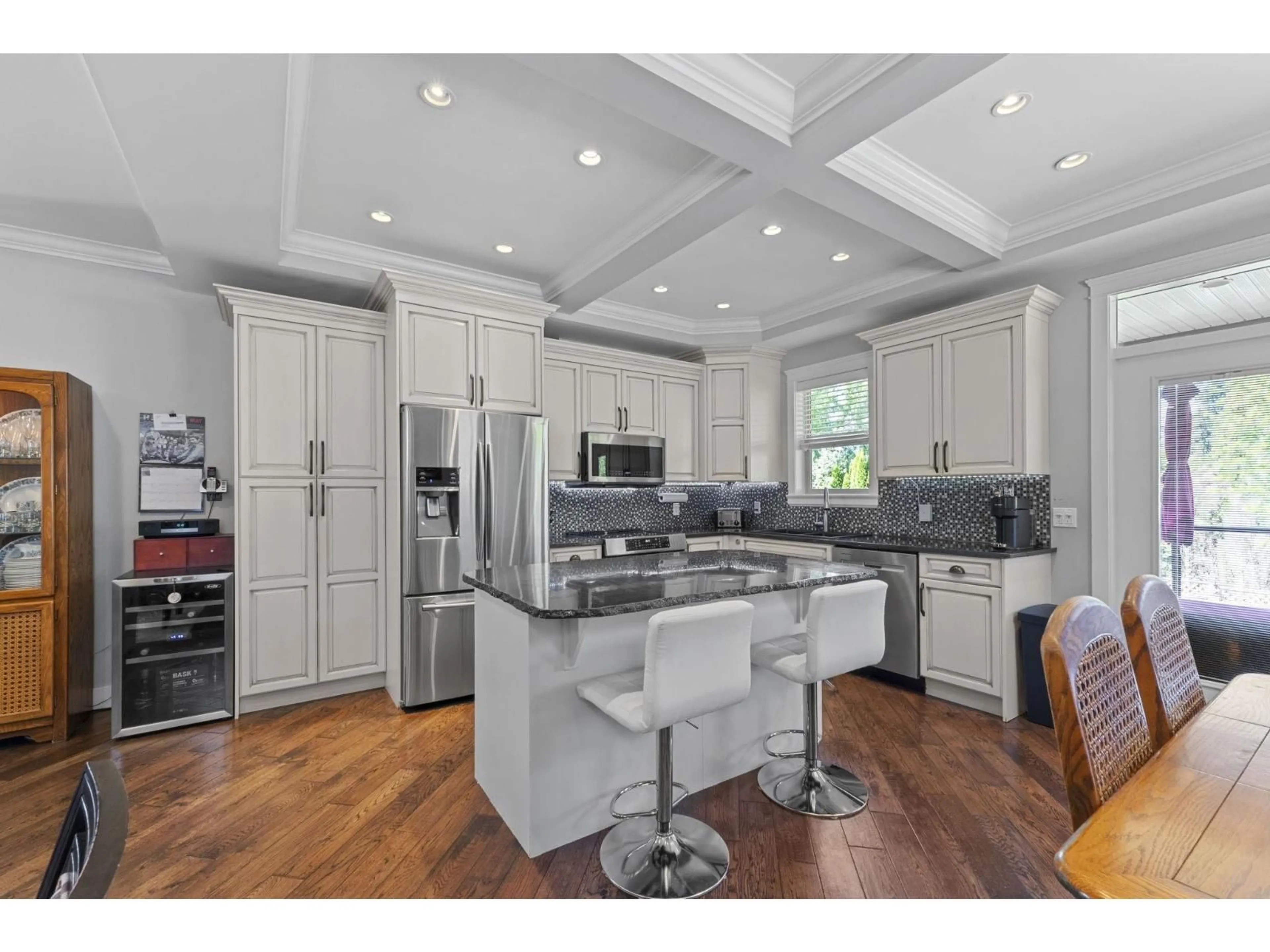 Open concept kitchen, unknown for 9603 ST. DAVID STREET, Chilliwack British Columbia V2P5B5